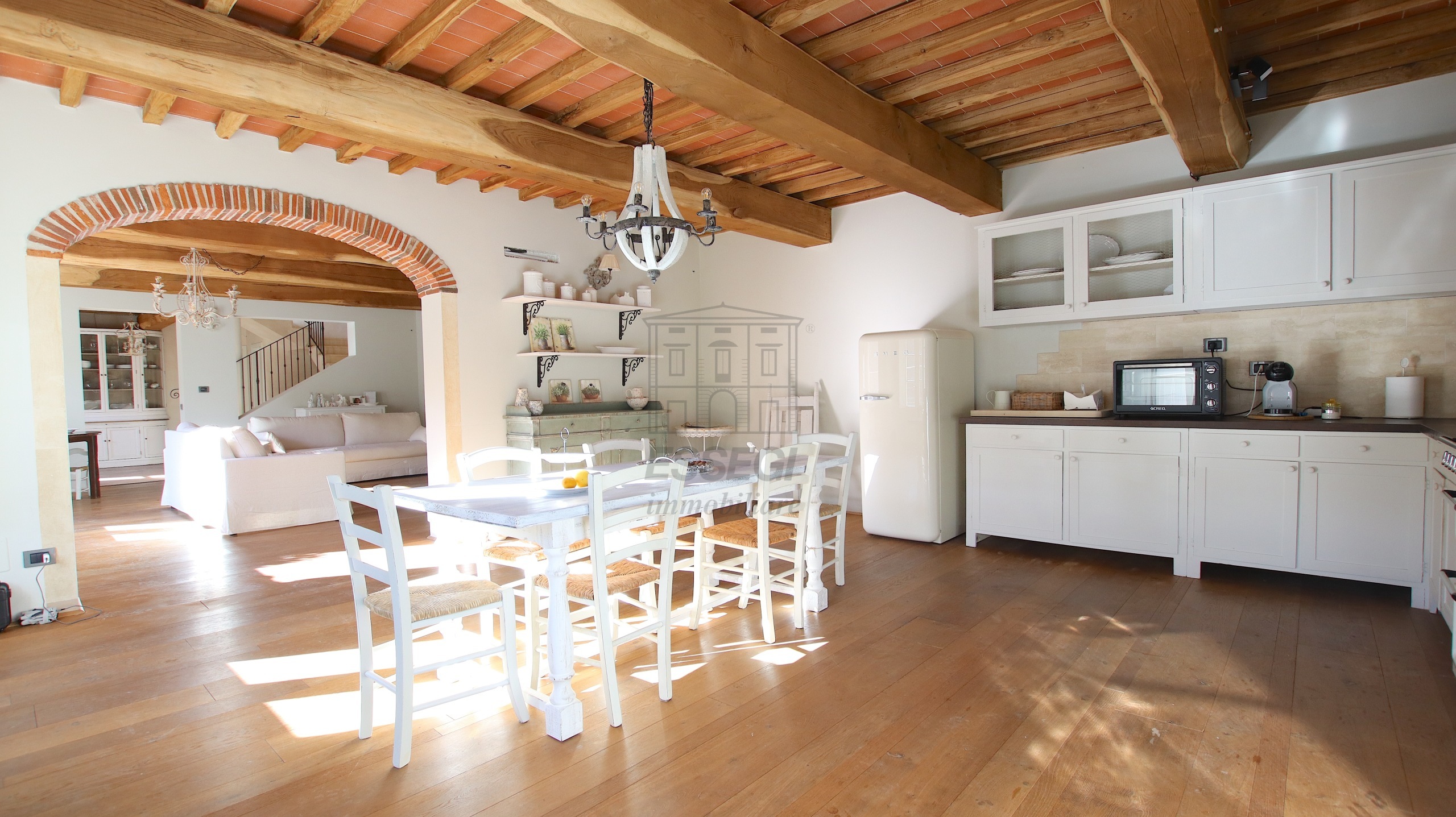 Immagine 3 di Rustico / casale in vendita  in Via Milano 12 a Capannori