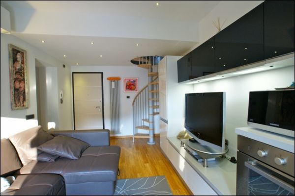 Immagine 3 di Trilocale in vendita  a La Spezia