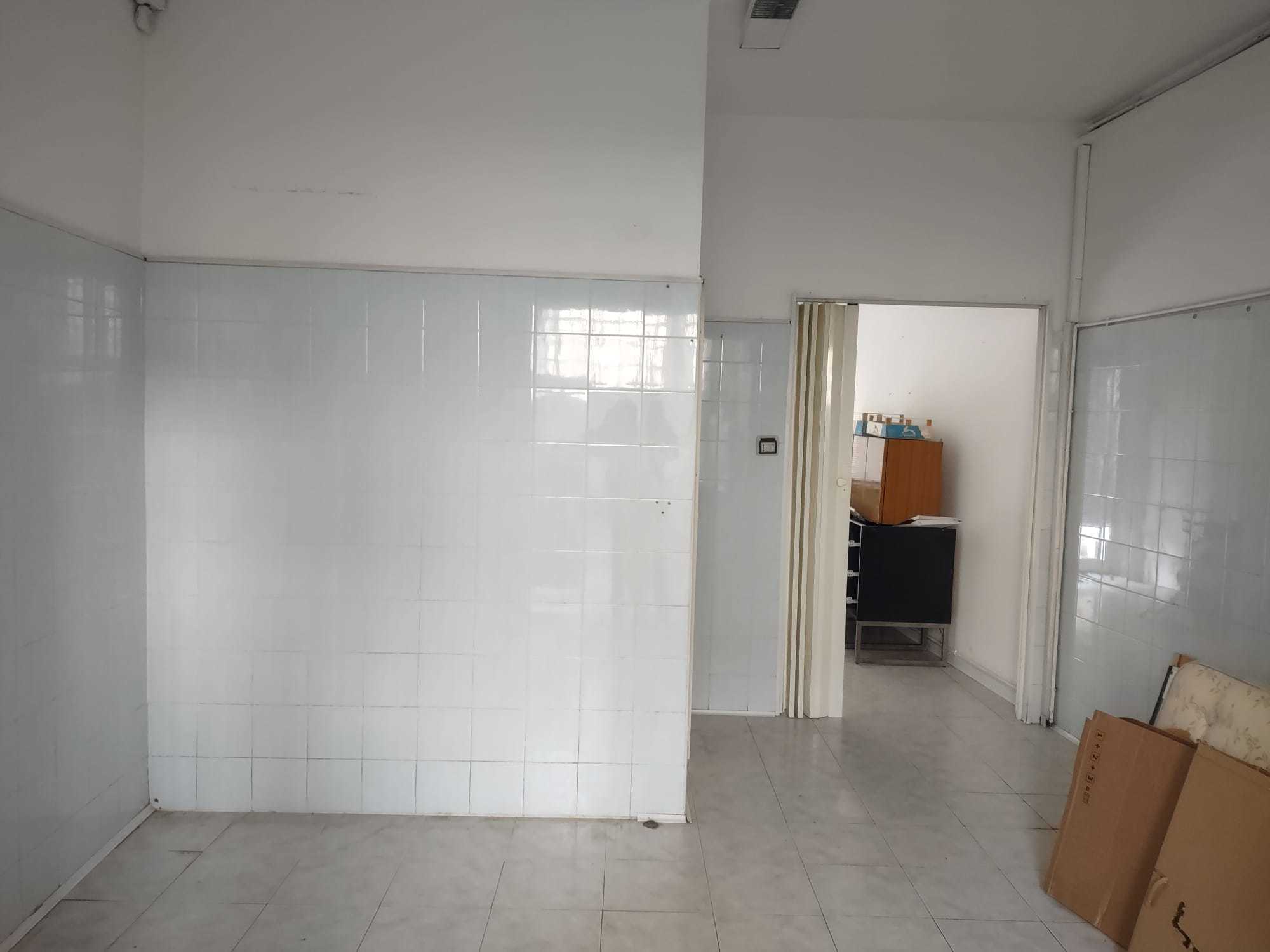 Immagine 2 di Locale commerciale in affitto  in Mura Occidentali 16 a Jesi