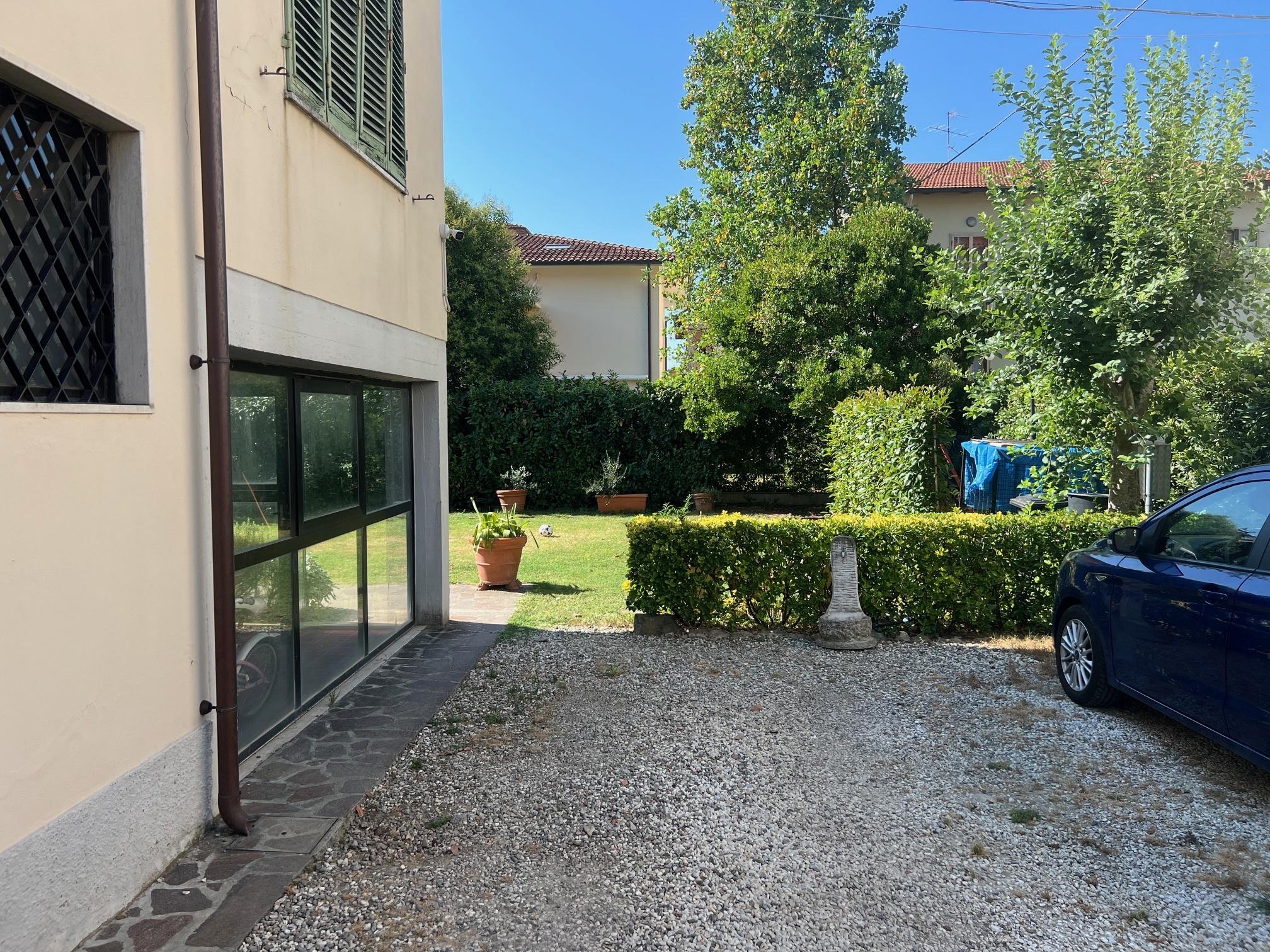 Immagine 29 di Villa in vendita  a Montemurlo