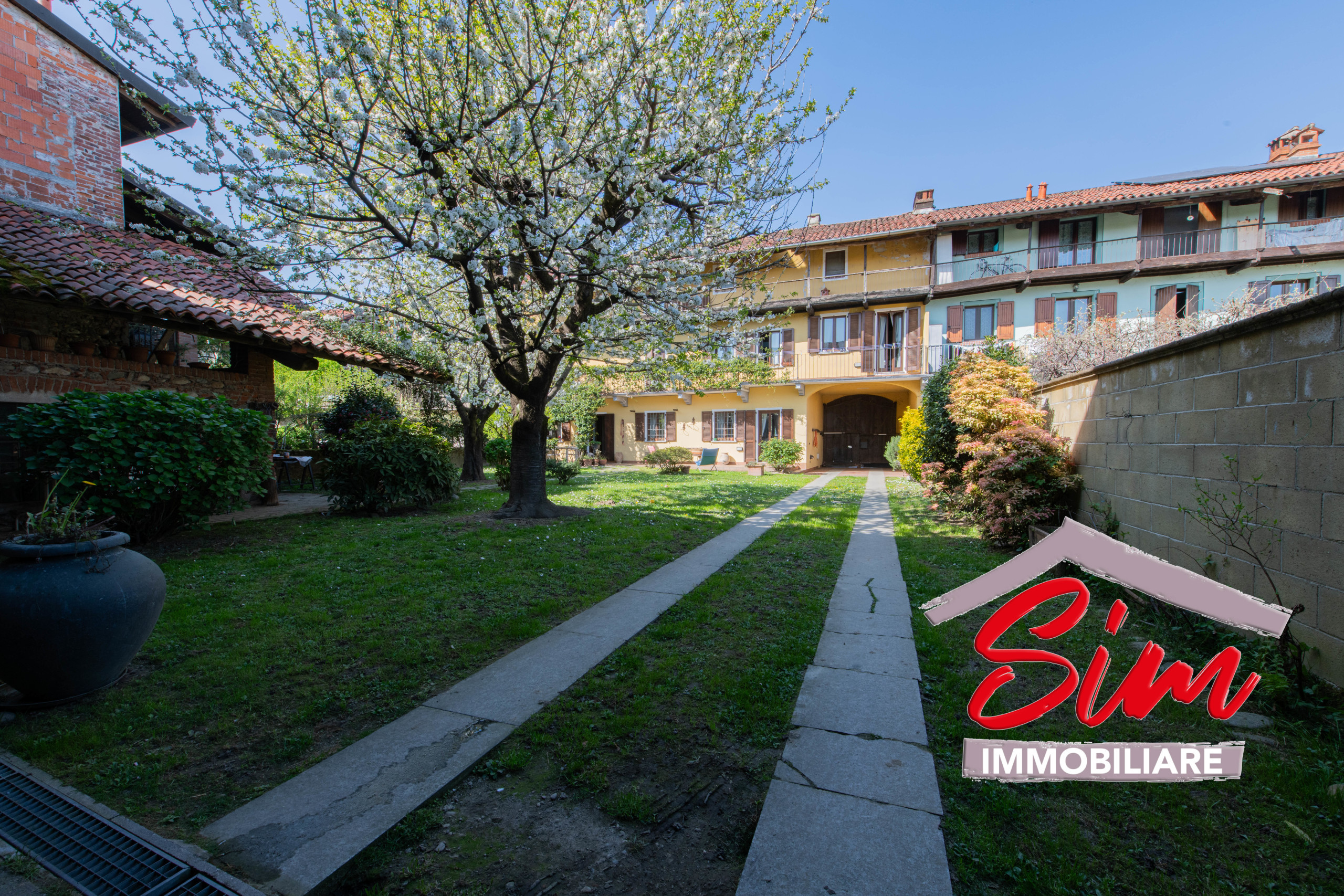 Immagine 4 di Rustico / casale in vendita  in Via Vercellio 30 a Recetto