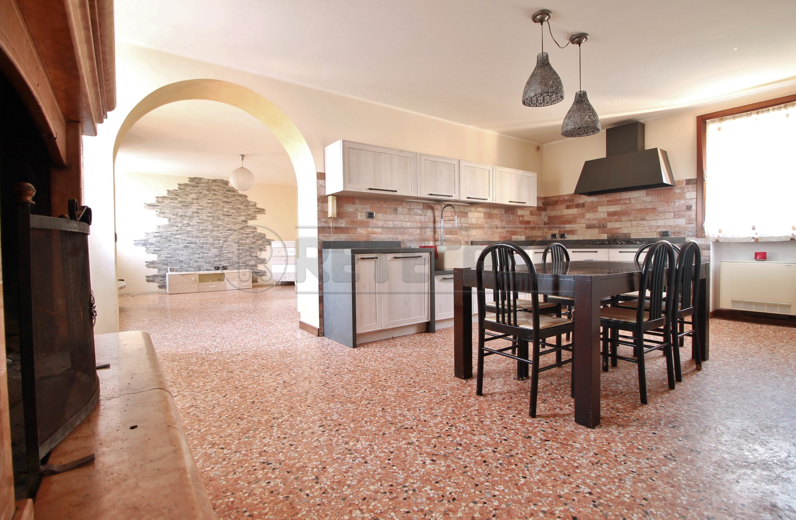 Immagine 1 di Casa semindipendente in vendita  in Via Mason 19 a Gambellara