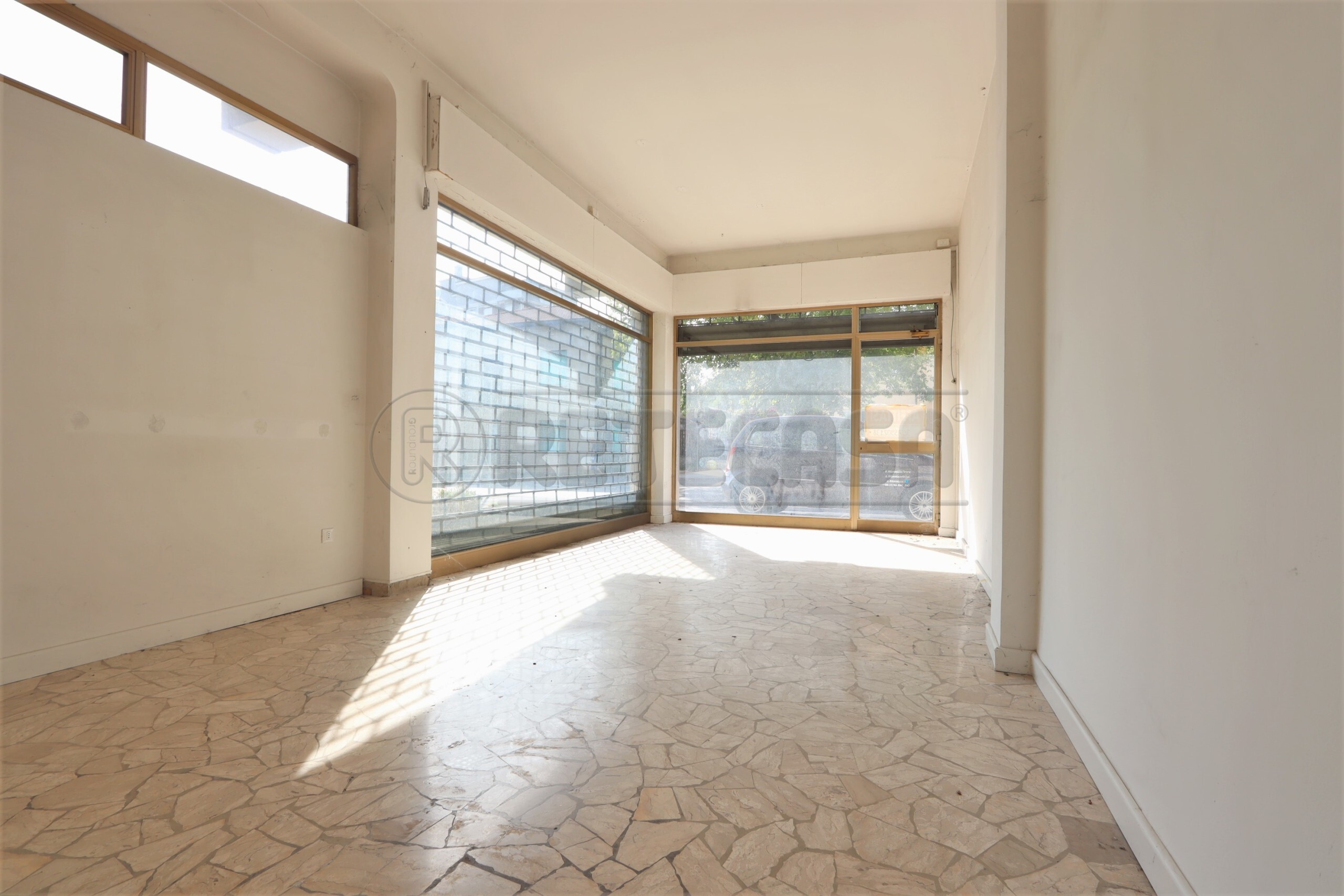 Immagine 4 di Locale commerciale in affitto  in Via Fradellin a Montegalda