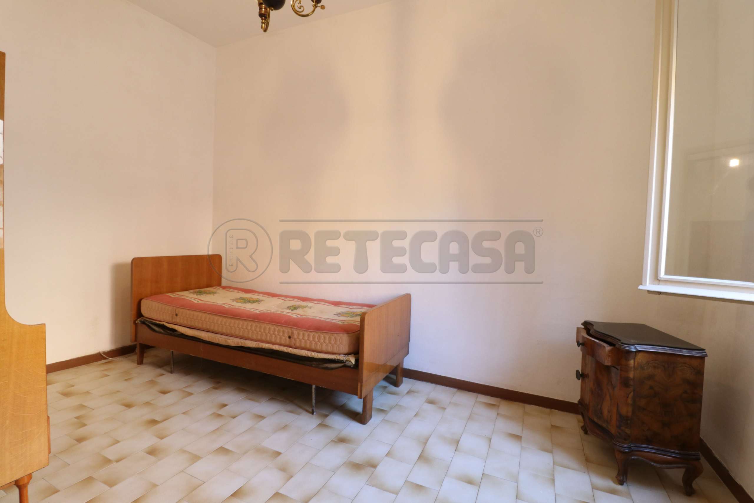 Immagine 4 di Bilocale in vendita  a Bondeno