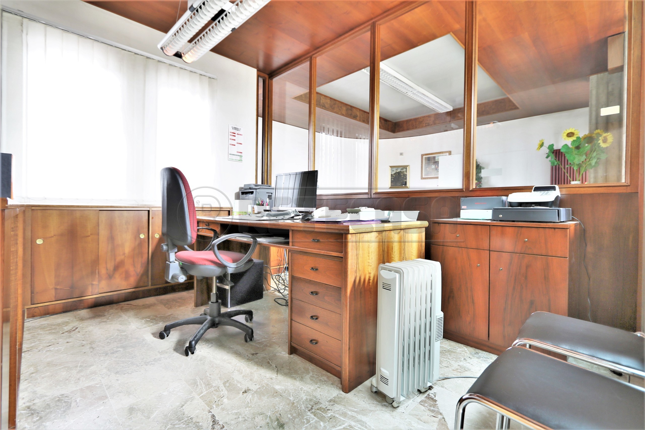 Immagine 14 di Locale commerciale in vendita  in via dal ponte a Torri Di Quartesolo