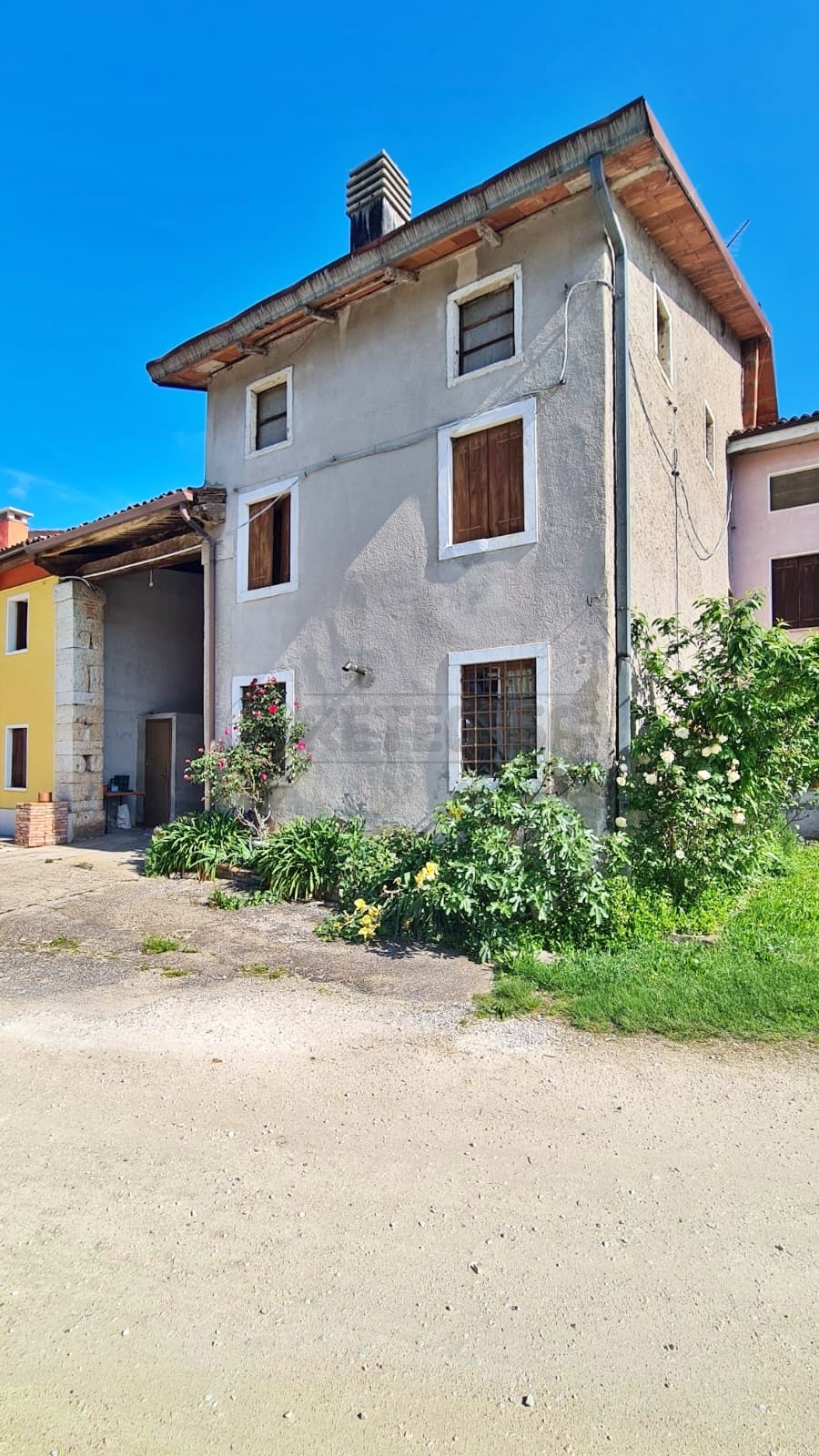 Immagine 2 di Rustico / casale in vendita  a Arzignano