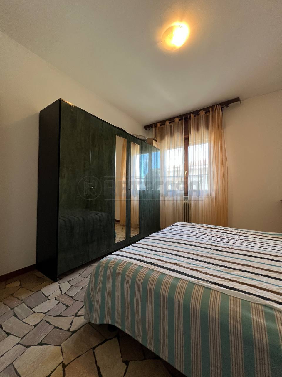 Immagine 11 di Bilocale in vendita  in Via E. Fermi 62 a Montecchio Maggiore