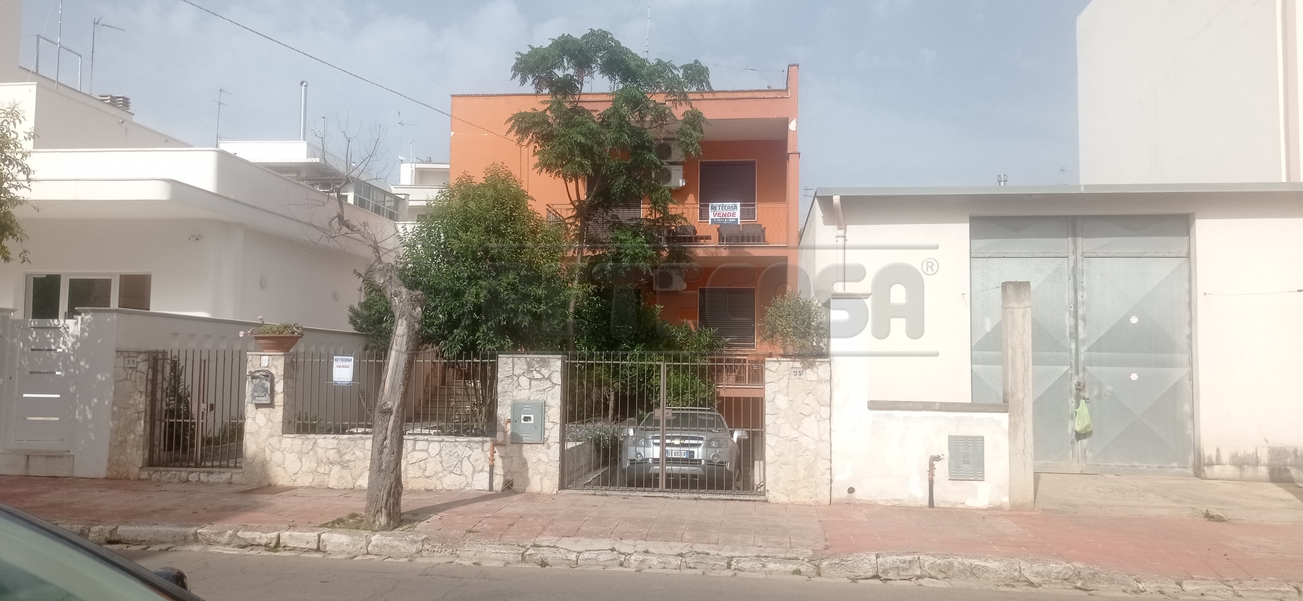 Immagine 2 di Casa indipendente in vendita  in VIA DE GASPERI 33 a Sannicola