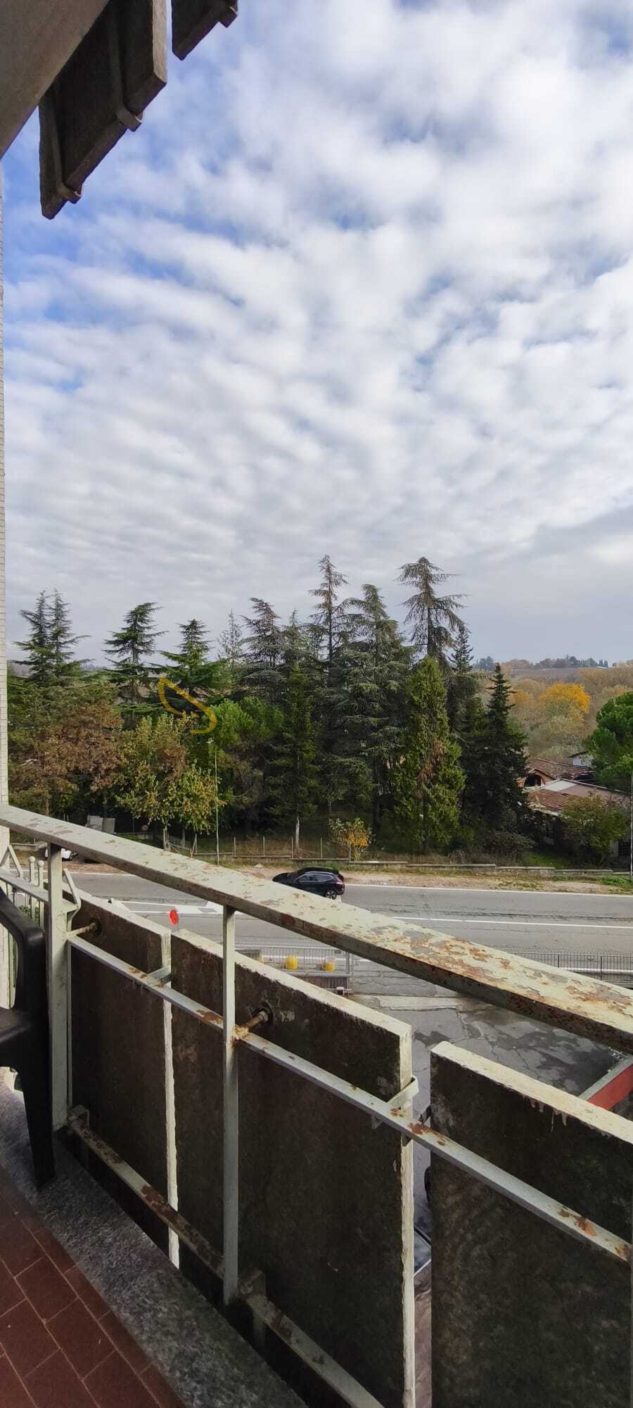 Immagine 11 di Trilocale in affitto  in Corso Torino 107 a Chieri