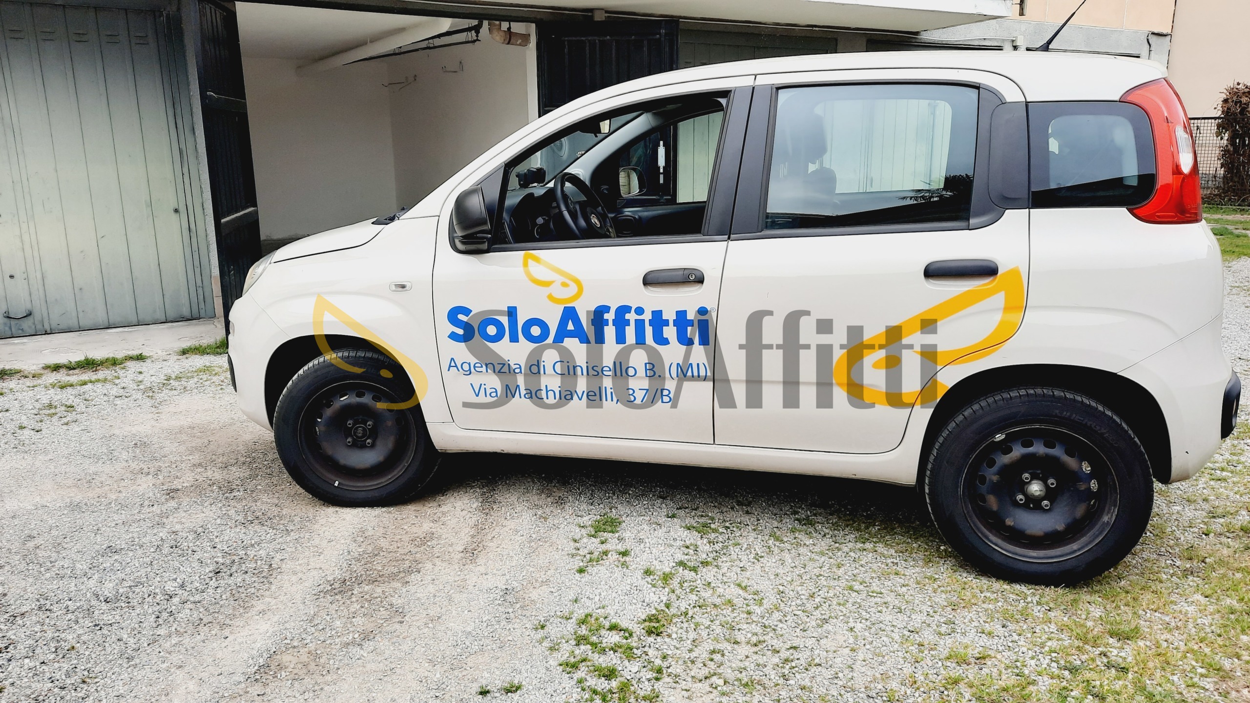 Immagine 10 di Garage in affitto  in Via Monte Grappa 185 a Cinisello Balsamo