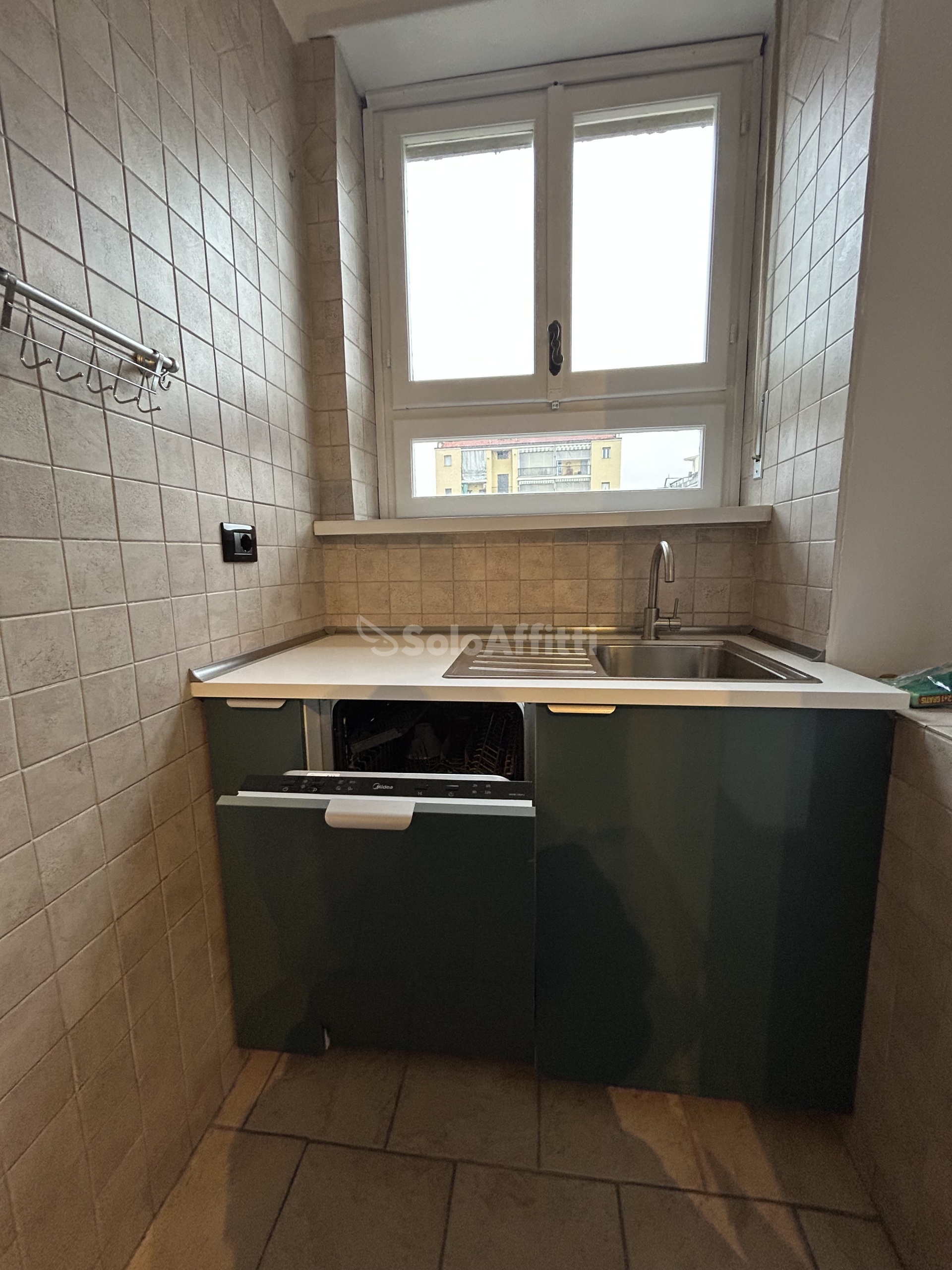 Immagine 20 di Trilocale in affitto  in Via Crescentino 32 a Torino