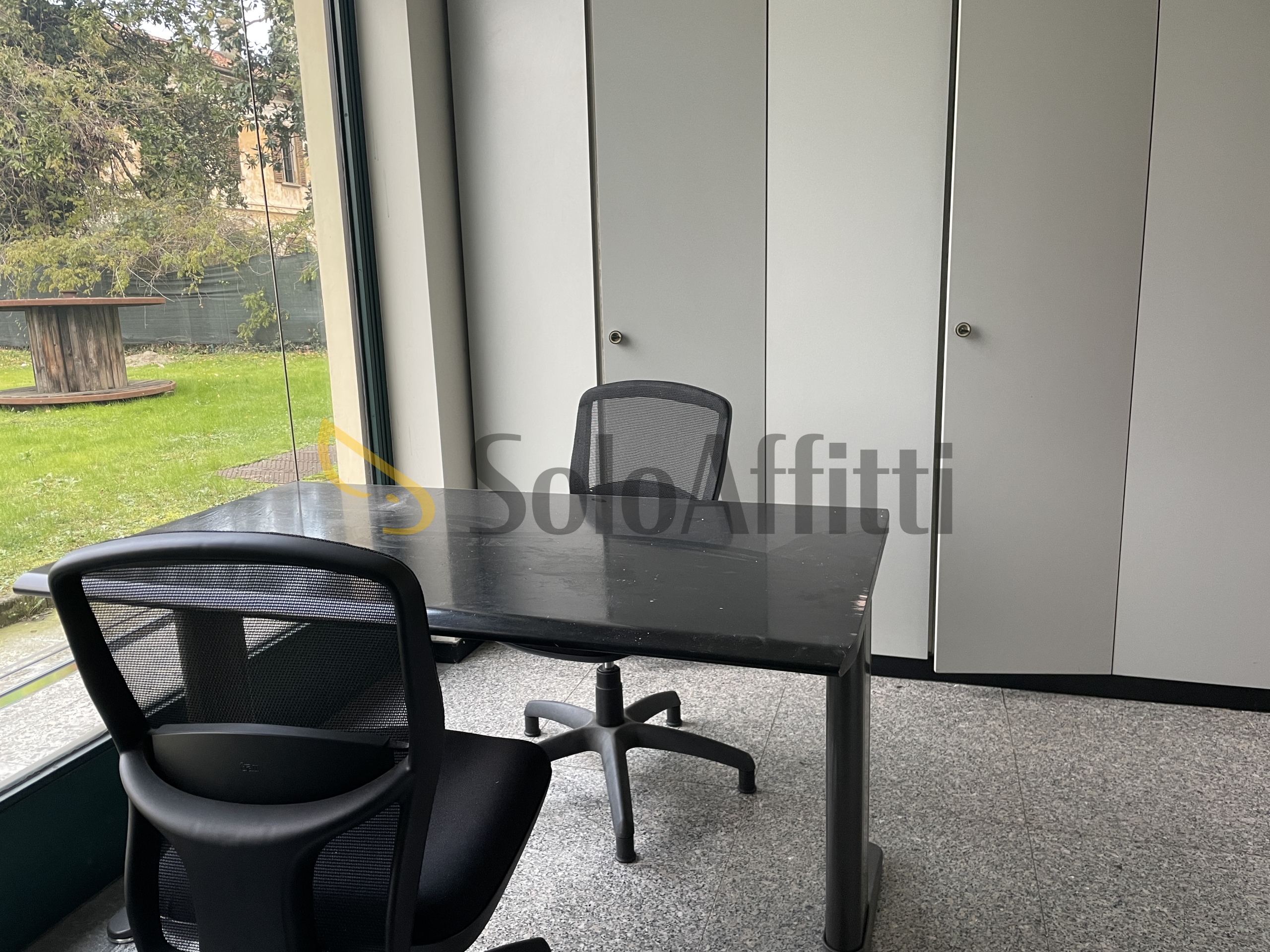 Immagine 37 di Locale commerciale in affitto  in Piazza Baracca 18 a Buscate