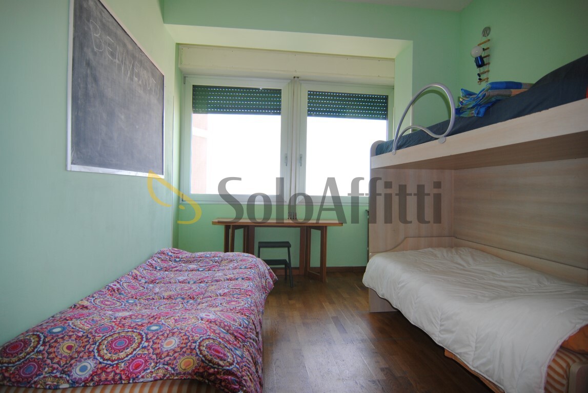 Immagine 8 di Quadrilocale in affitto  a Livorno