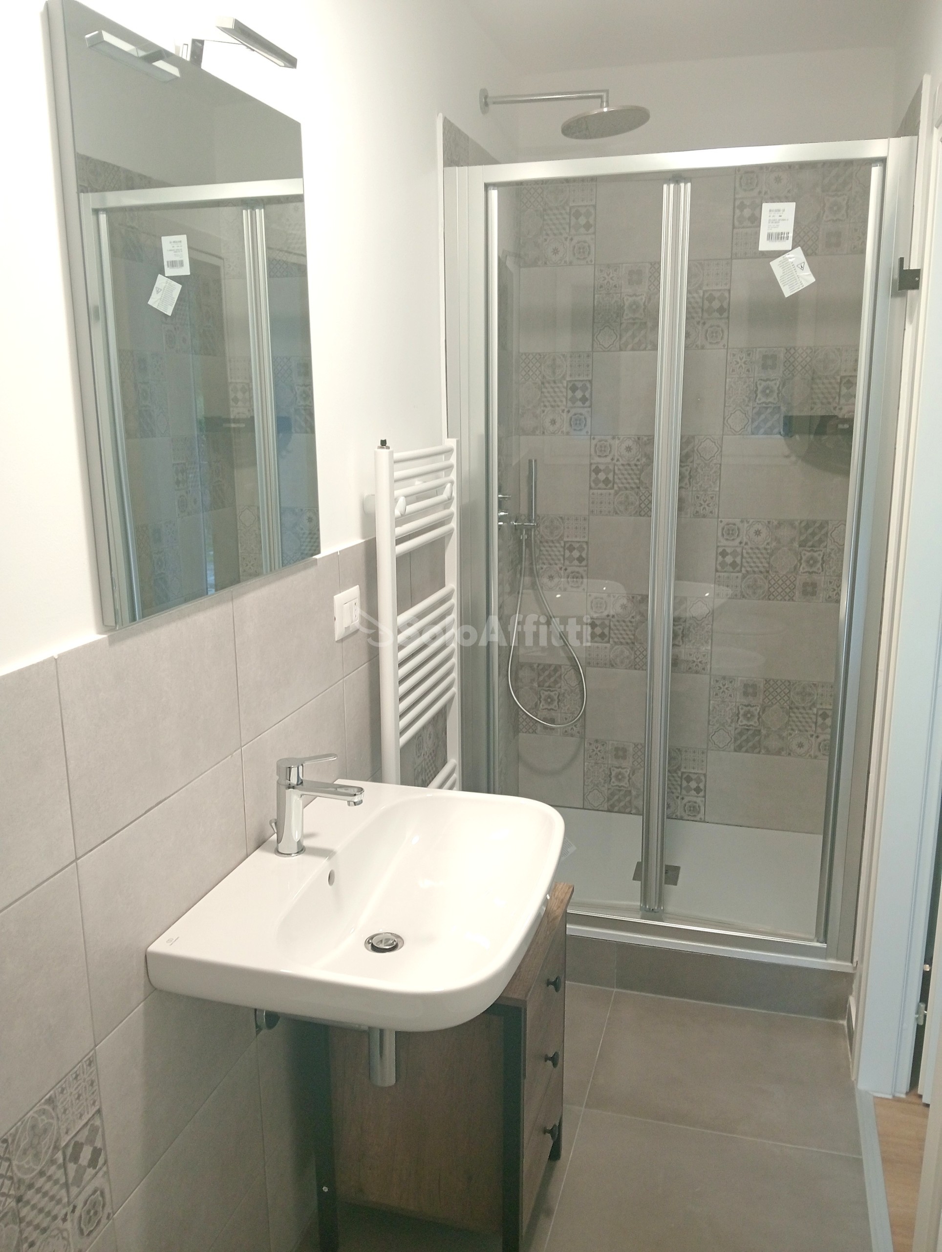 Immagine 6 di Bilocale in affitto  a Jesi