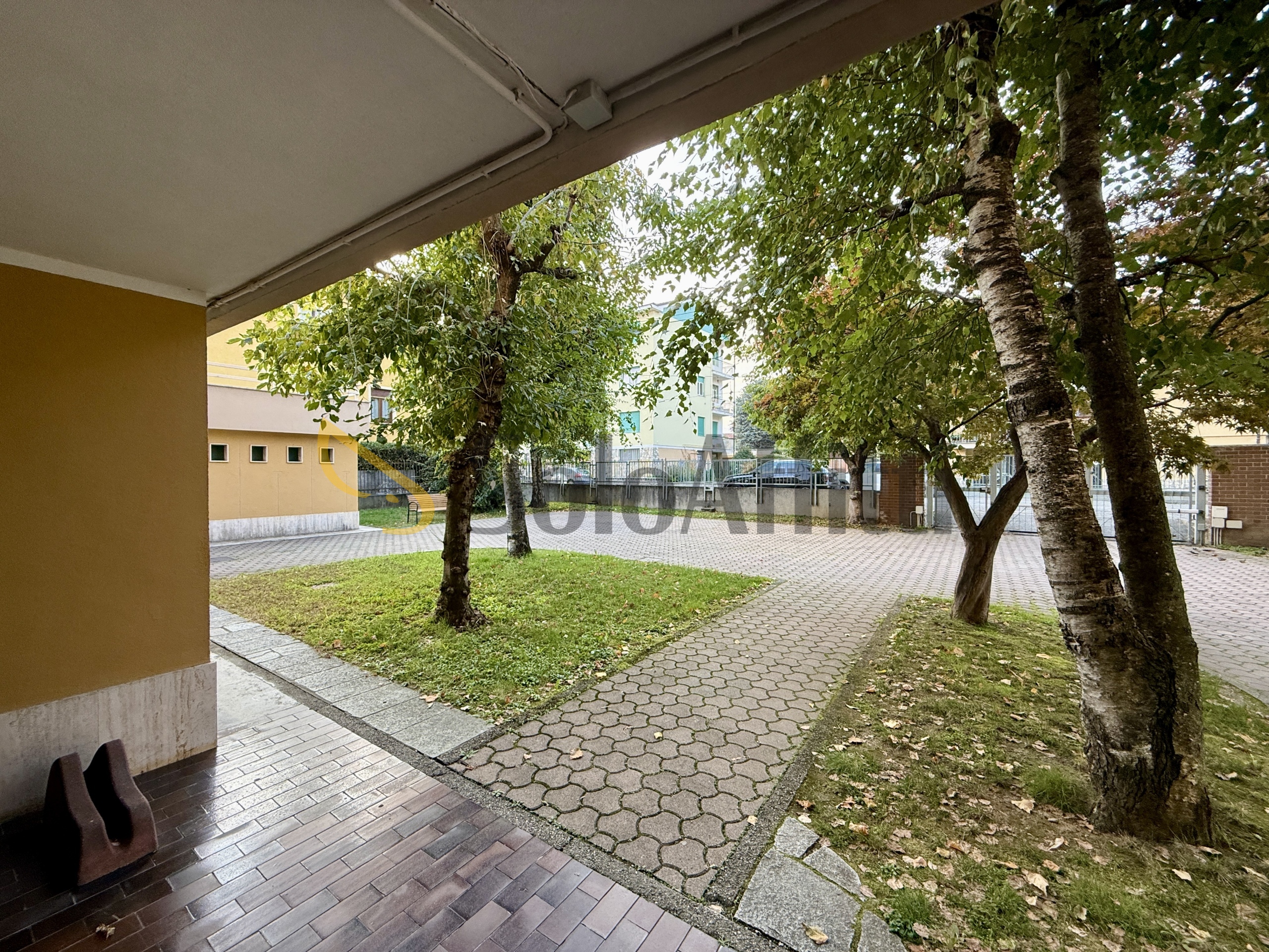 Immagine 86 di Quadrilocale in affitto  in Via Buratto 7 a Ciriè