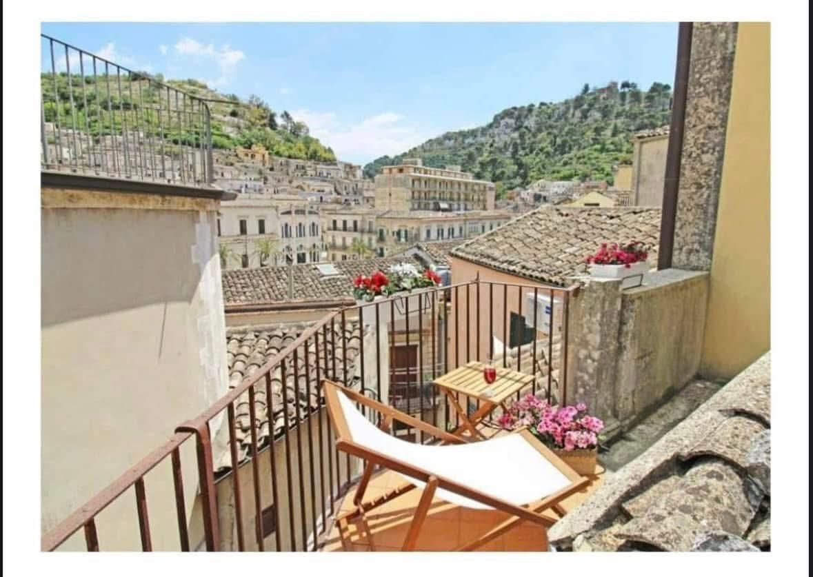 Immagine 23 di Porzione di casa in vendita  in Via Carlo Papa a Modica