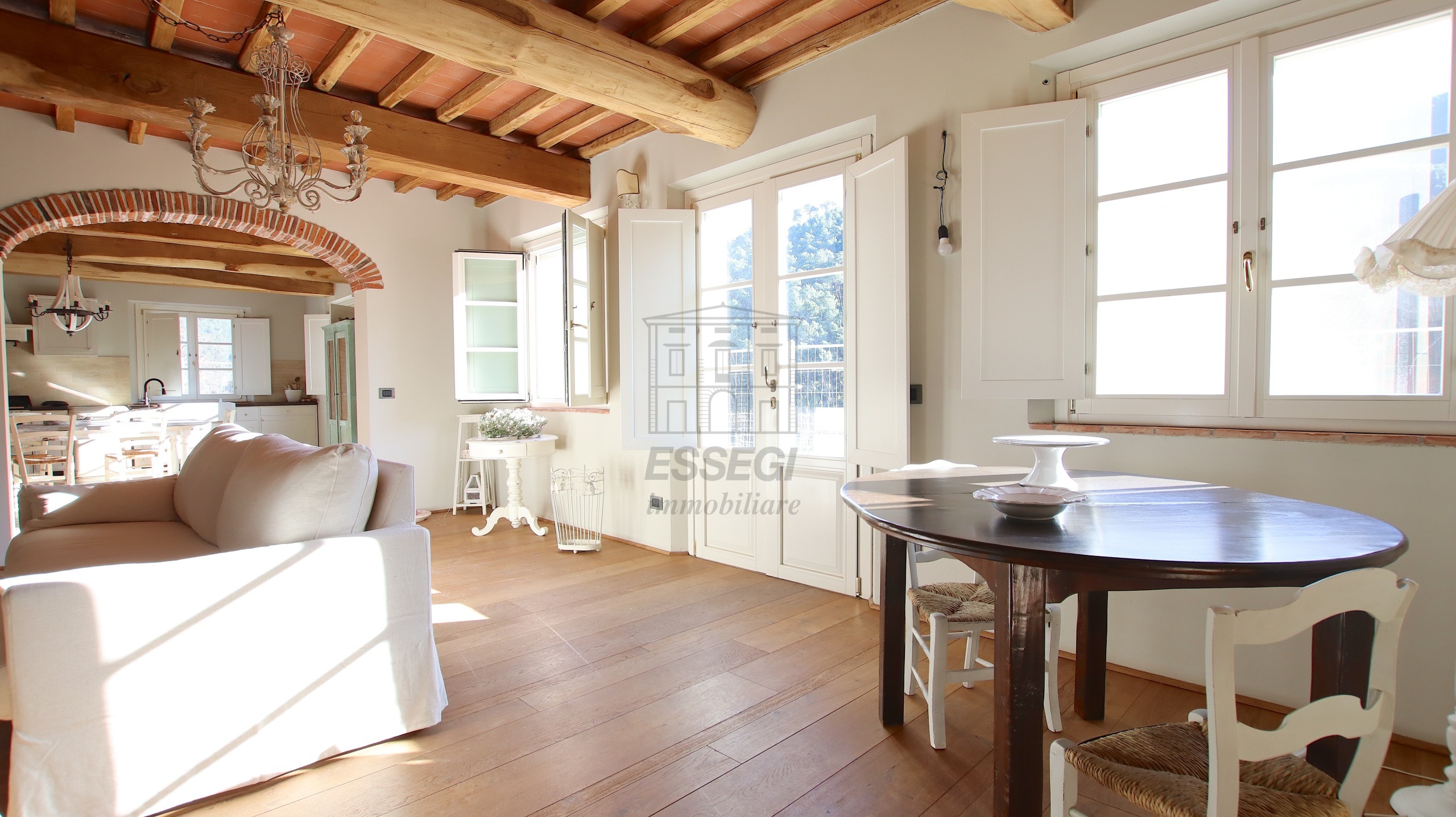 Immagine 9 di Rustico / casale in vendita  in Via Milano 12 a Capannori