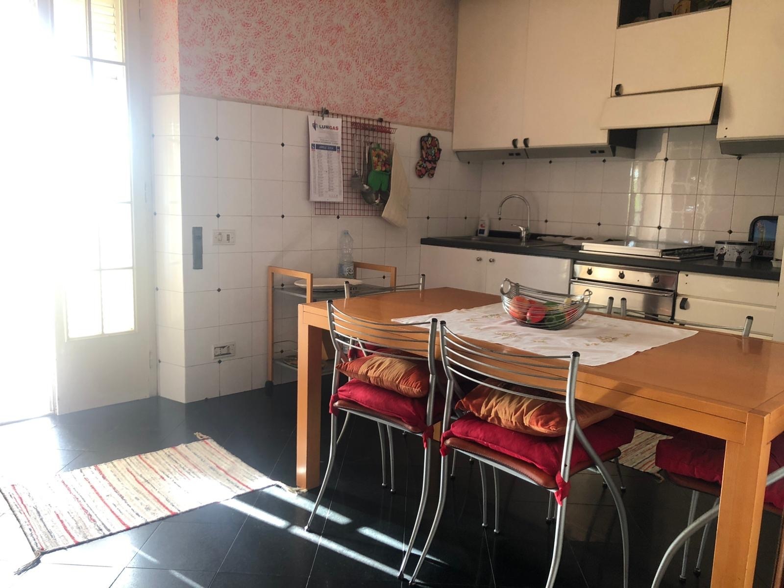 Immagine 22 di Casa semindipendente in vendita  a Castelnuovo Magra