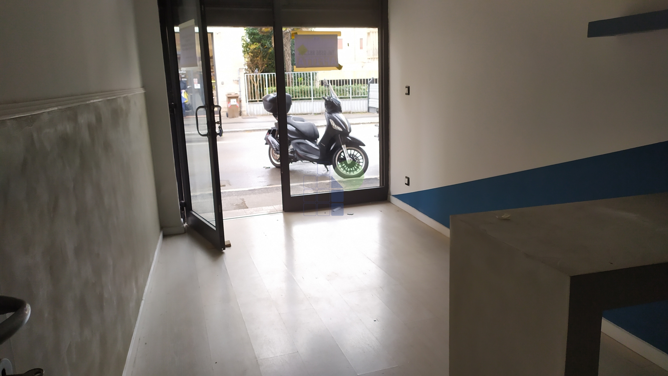 Immagine 2 di Capannone industriale in affitto  in Viale della Libertà 6 a Livorno