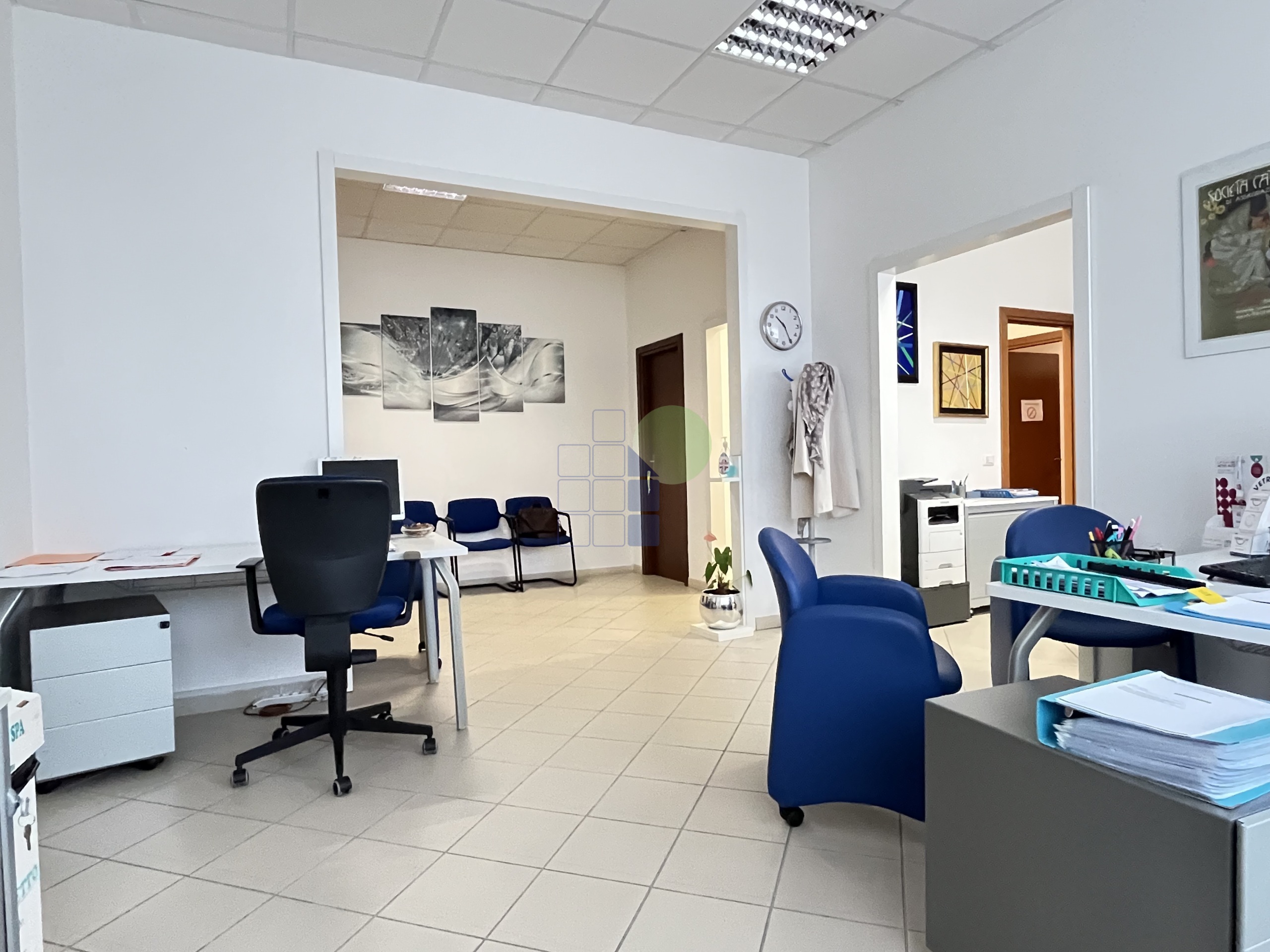 Immagine 5 di Ufficio in affitto  in Via dell' Artigianato 11 a Livorno