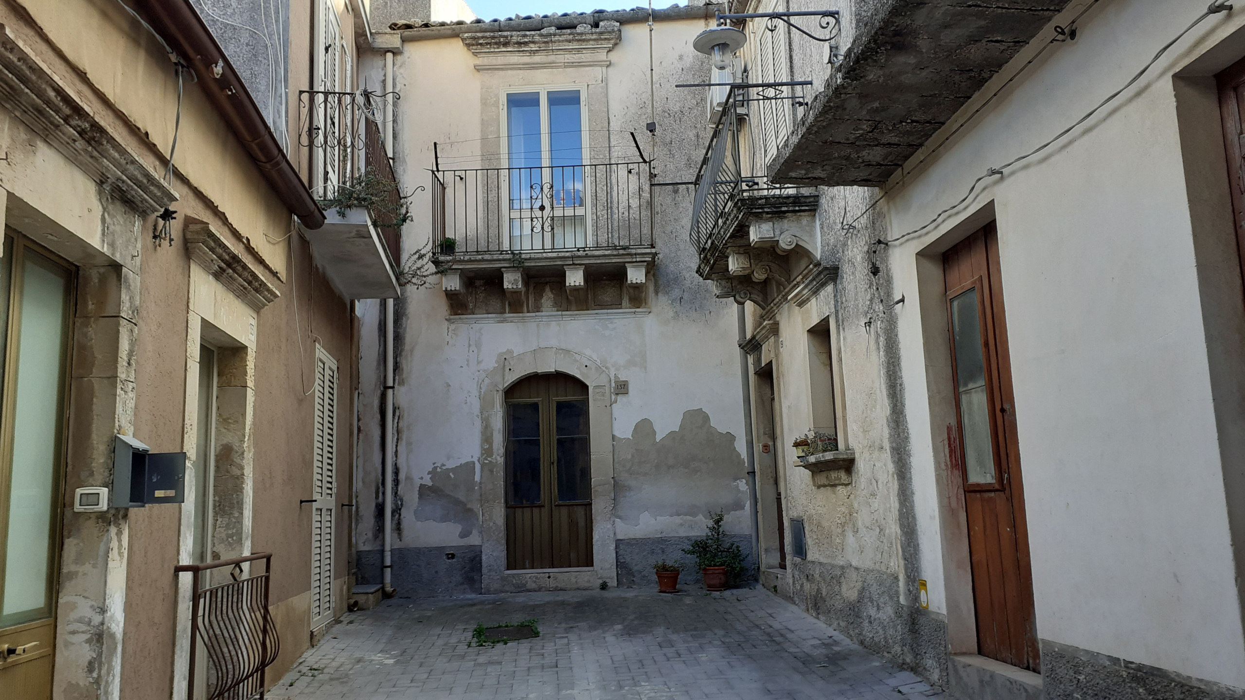 Immagine 10 di Casa indipendente in vendita  in Corso Vittorio Emanuele 135 a Palazzolo Acreide