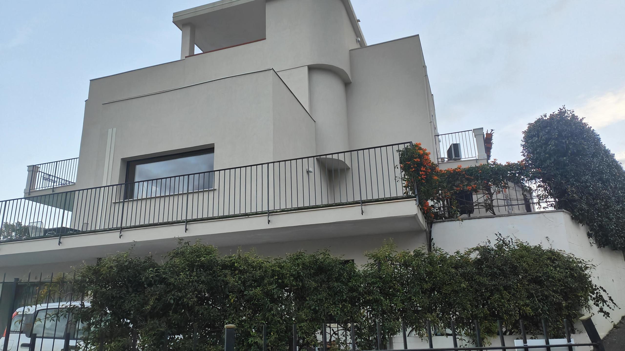 Immagine 4 di Villa in vendita  in c.da mastrissa snc a Taormina