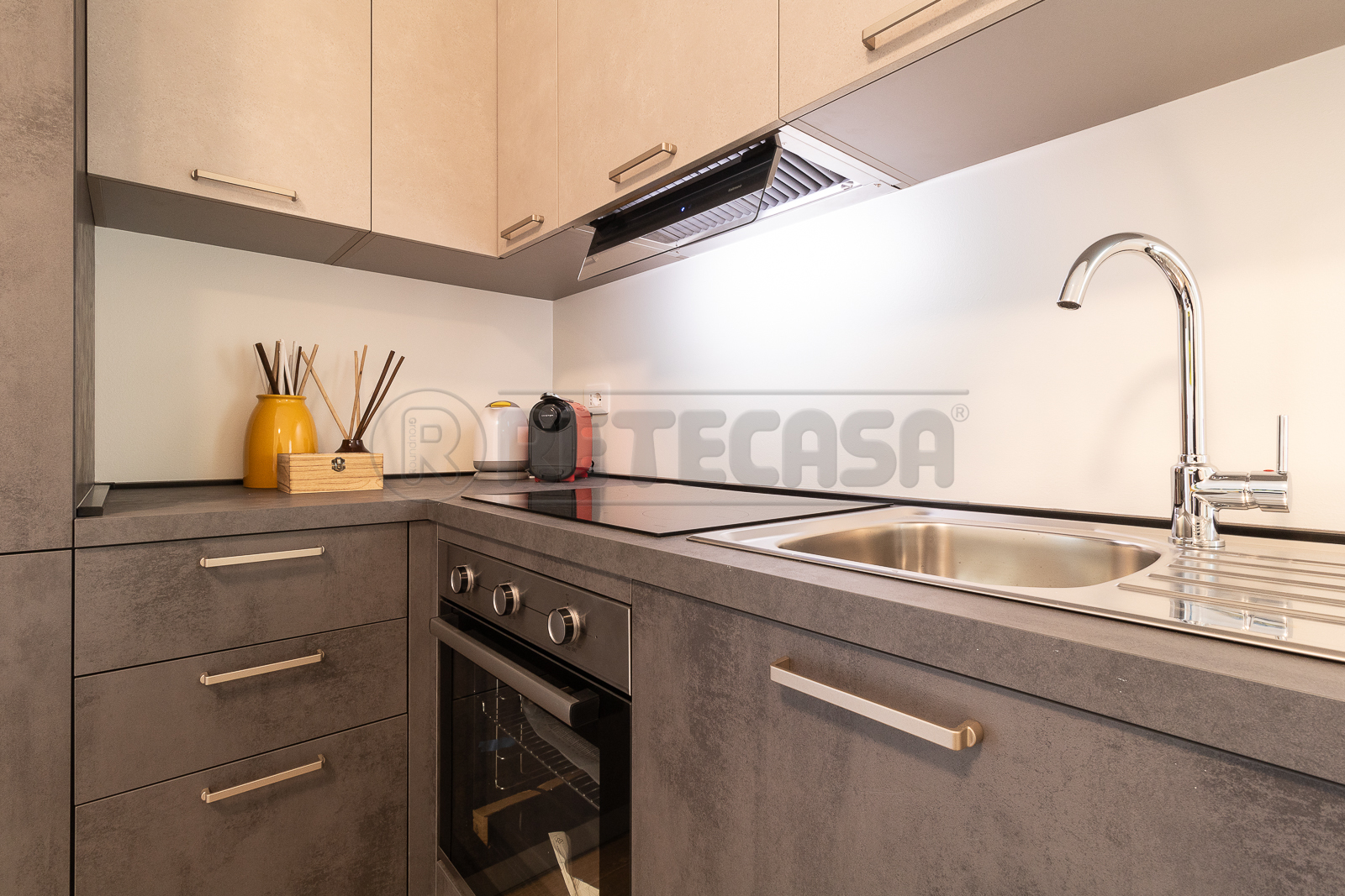 Immagine 17 di Appartamento in affitto  a Vicenza