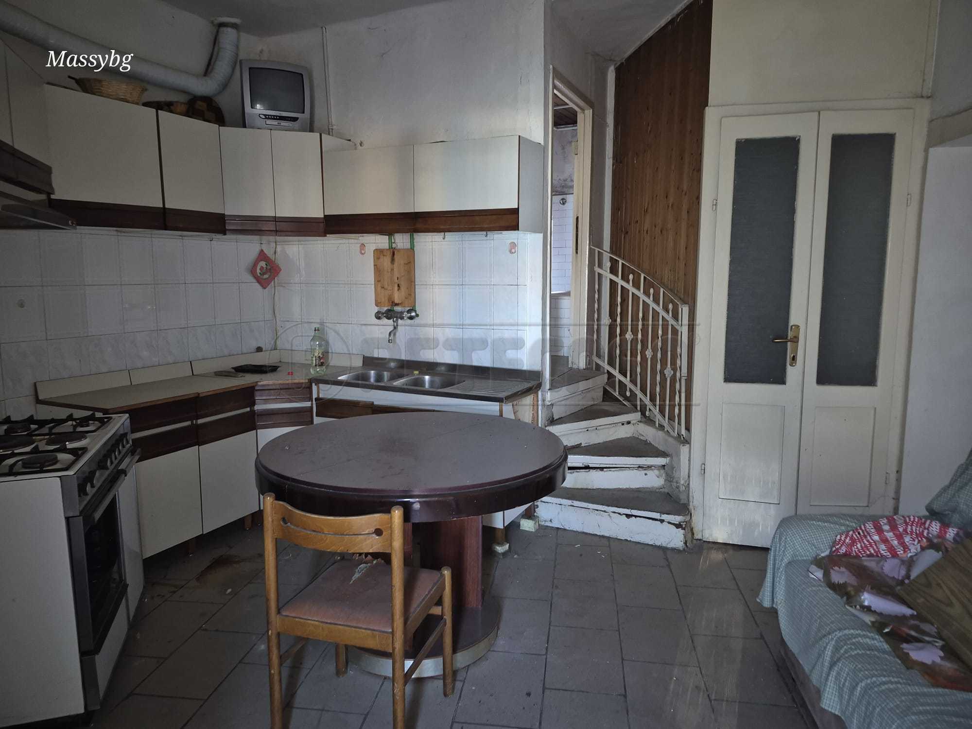 Immagine 10 di Quadrilocale in vendita  in Via Italia 2 a Seriate