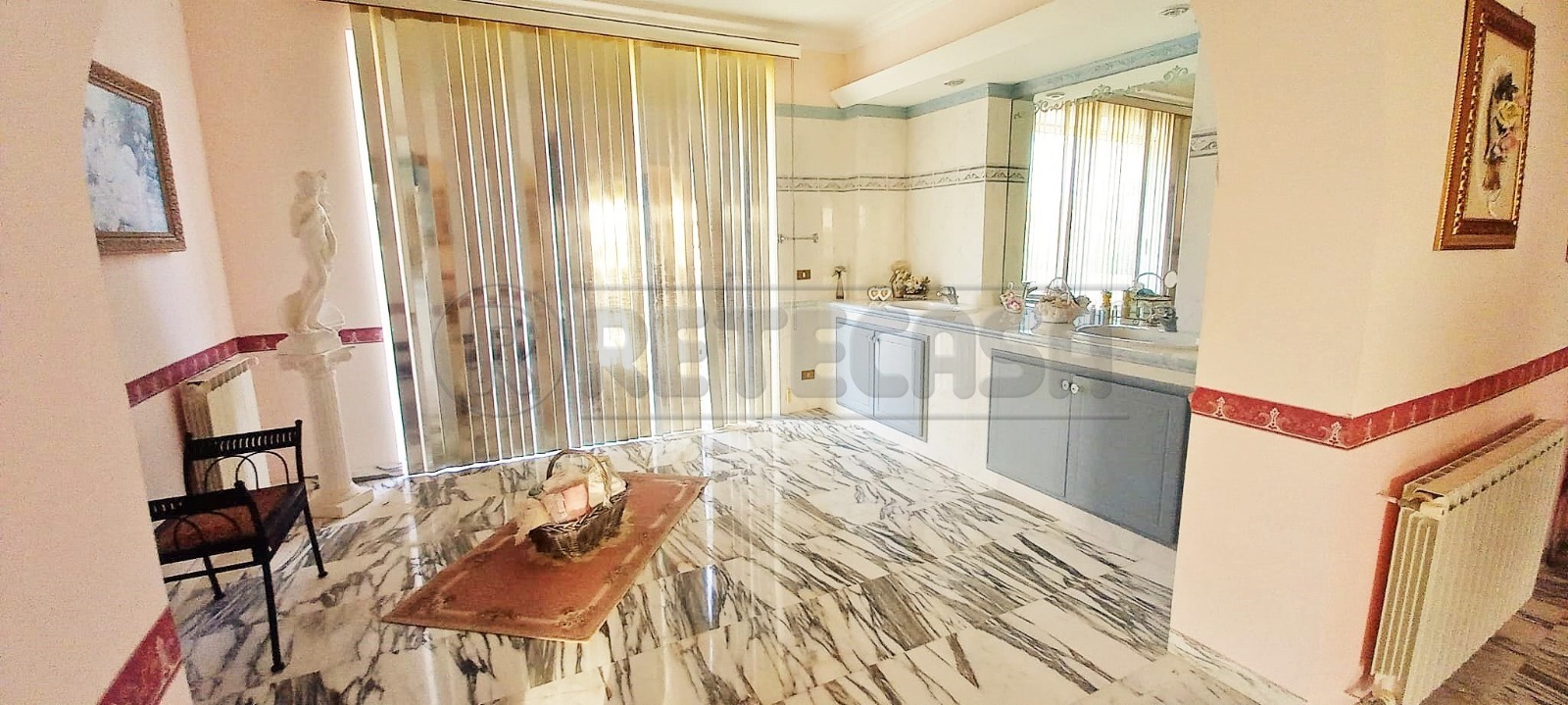 Immagine 10 di Villa in vendita  a Mazara Del Vallo