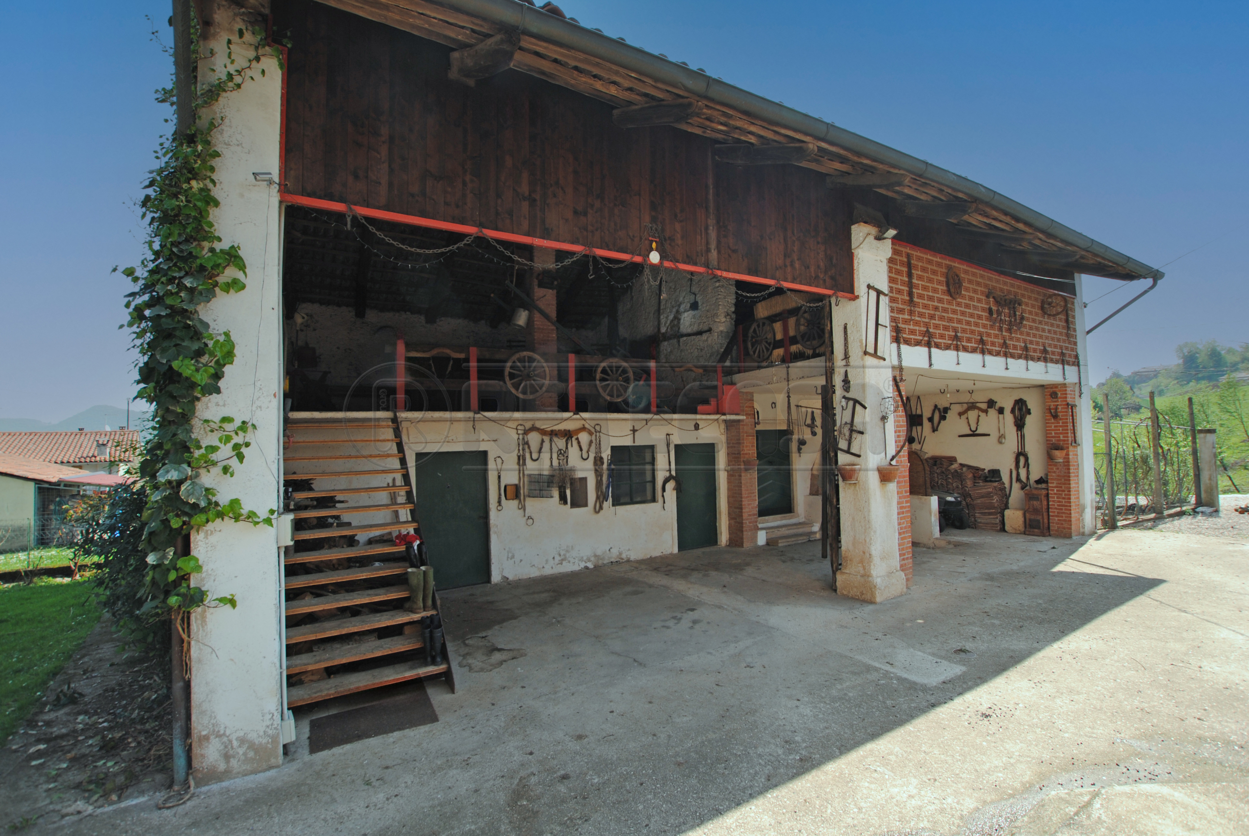 Immagine 5 di Villa in vendita  in Piazza Roma 36 a Brogliano