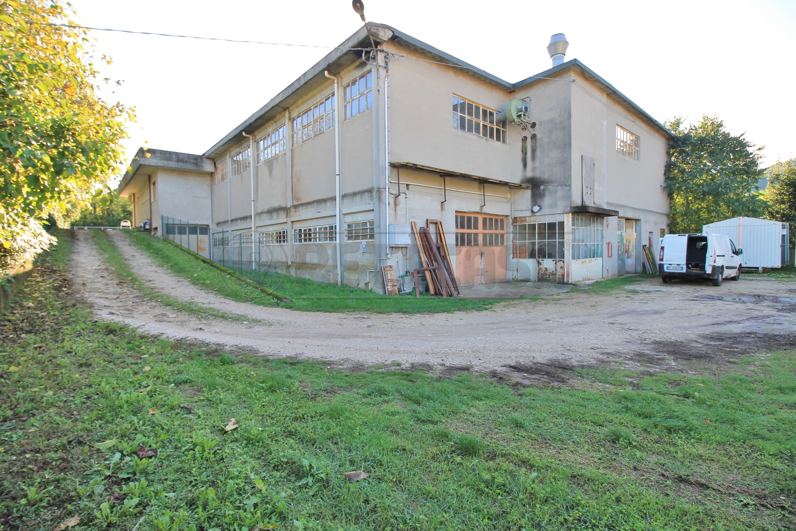 Immagine 14 di Attività artigianale in vendita  in Via San Zeno 2B a Arzignano