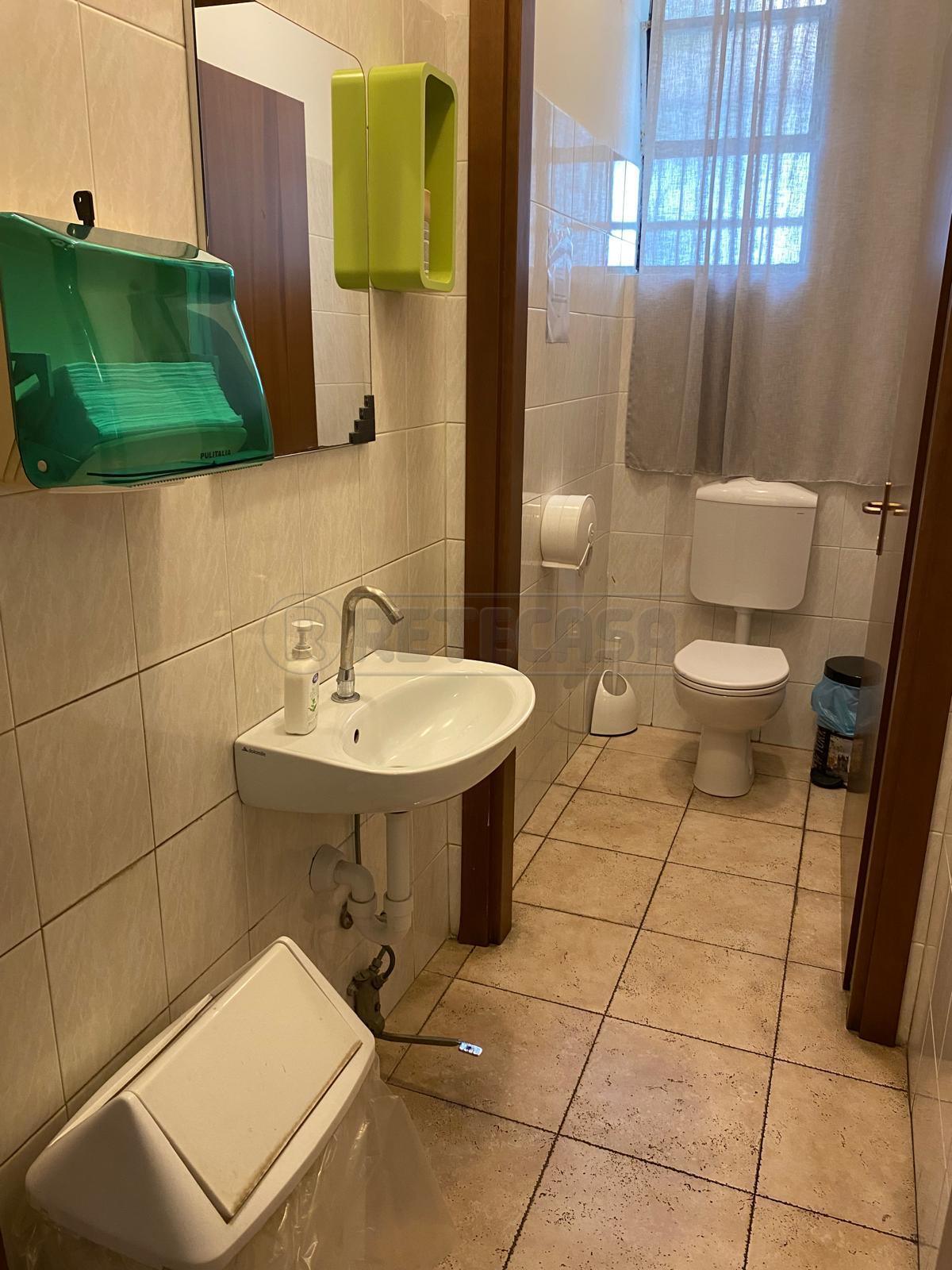 Immagine 13 di Bar / Ristorante in vendita  a Vicenza