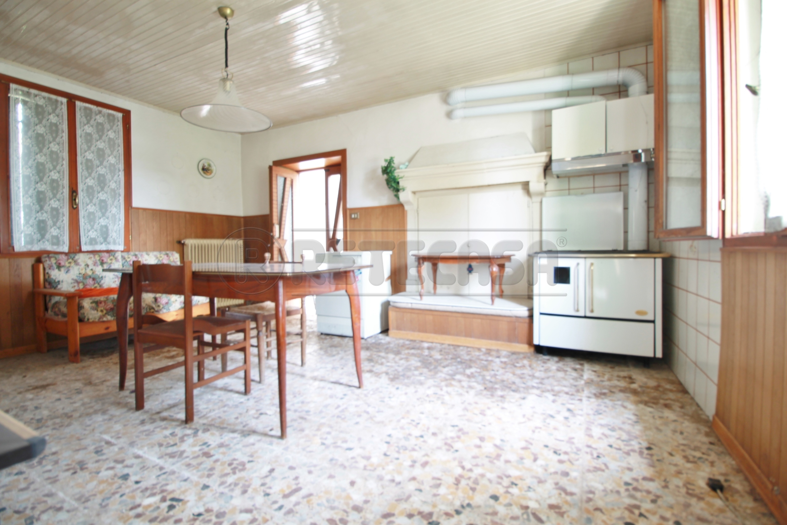 Immagine 9 di Casa semindipendente in vendita  in VIA GIORIO 15 a Arzignano