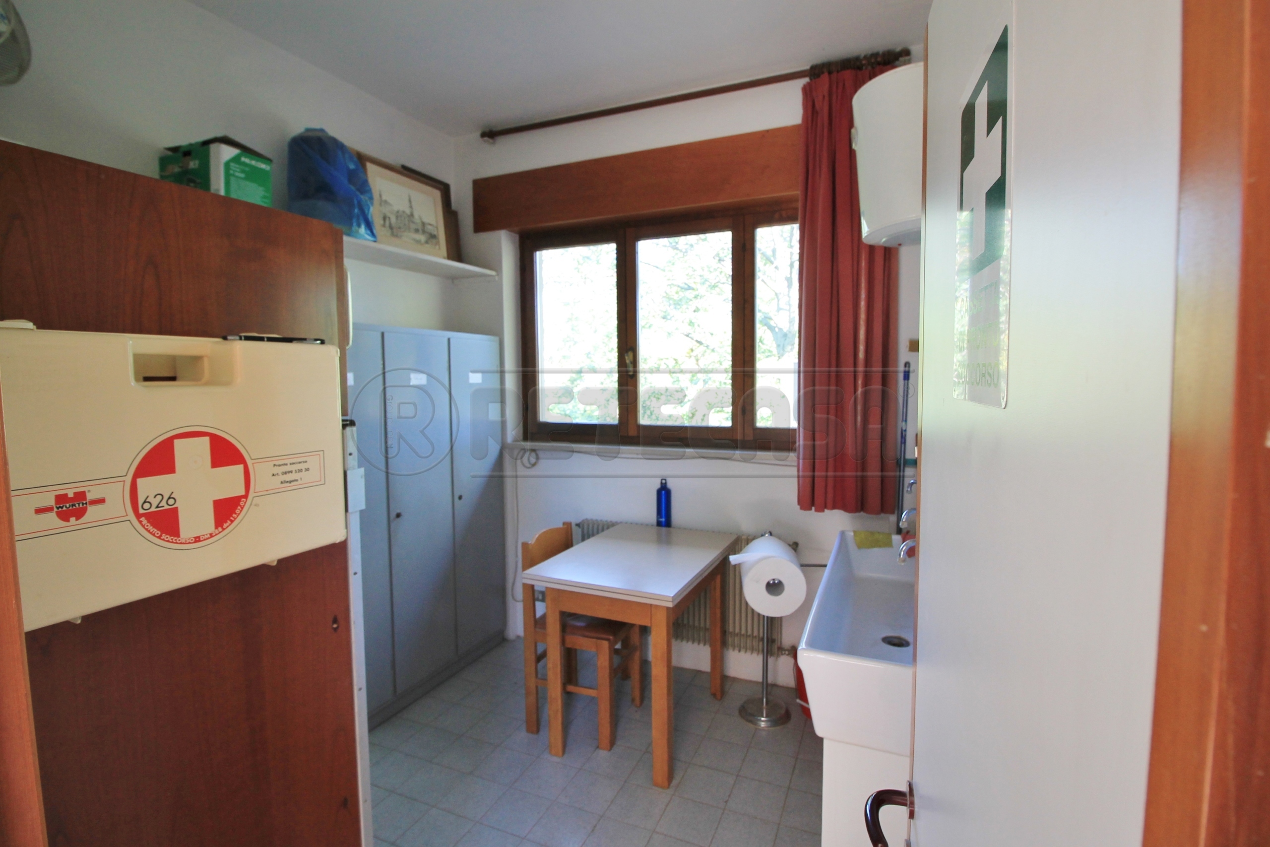 Immagine 10 di Attività artigianale in vendita  in Via San Zeno 2B a Arzignano