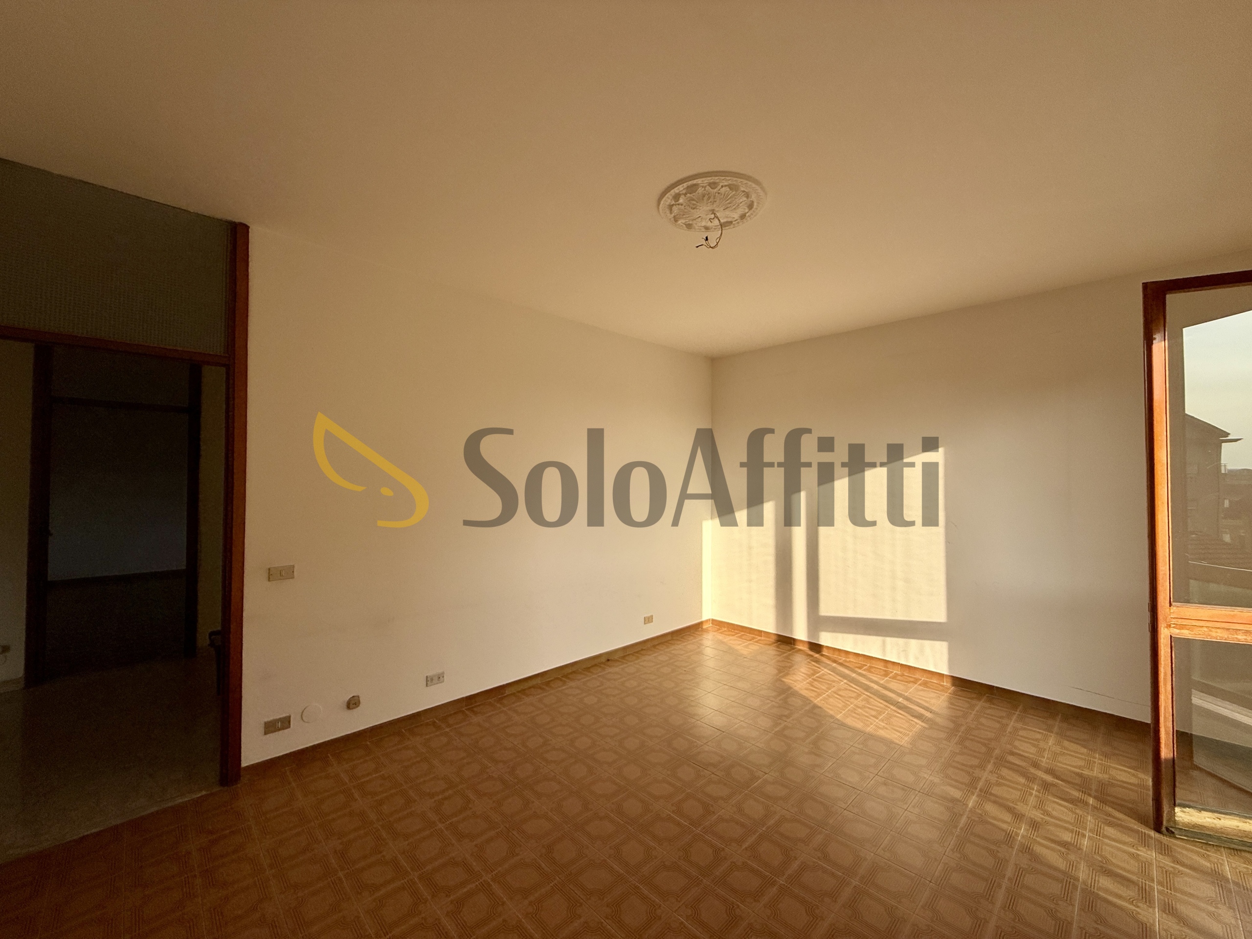 Immagine 75 di Quadrilocale in affitto  in Via Buratto 7 a Ciriè