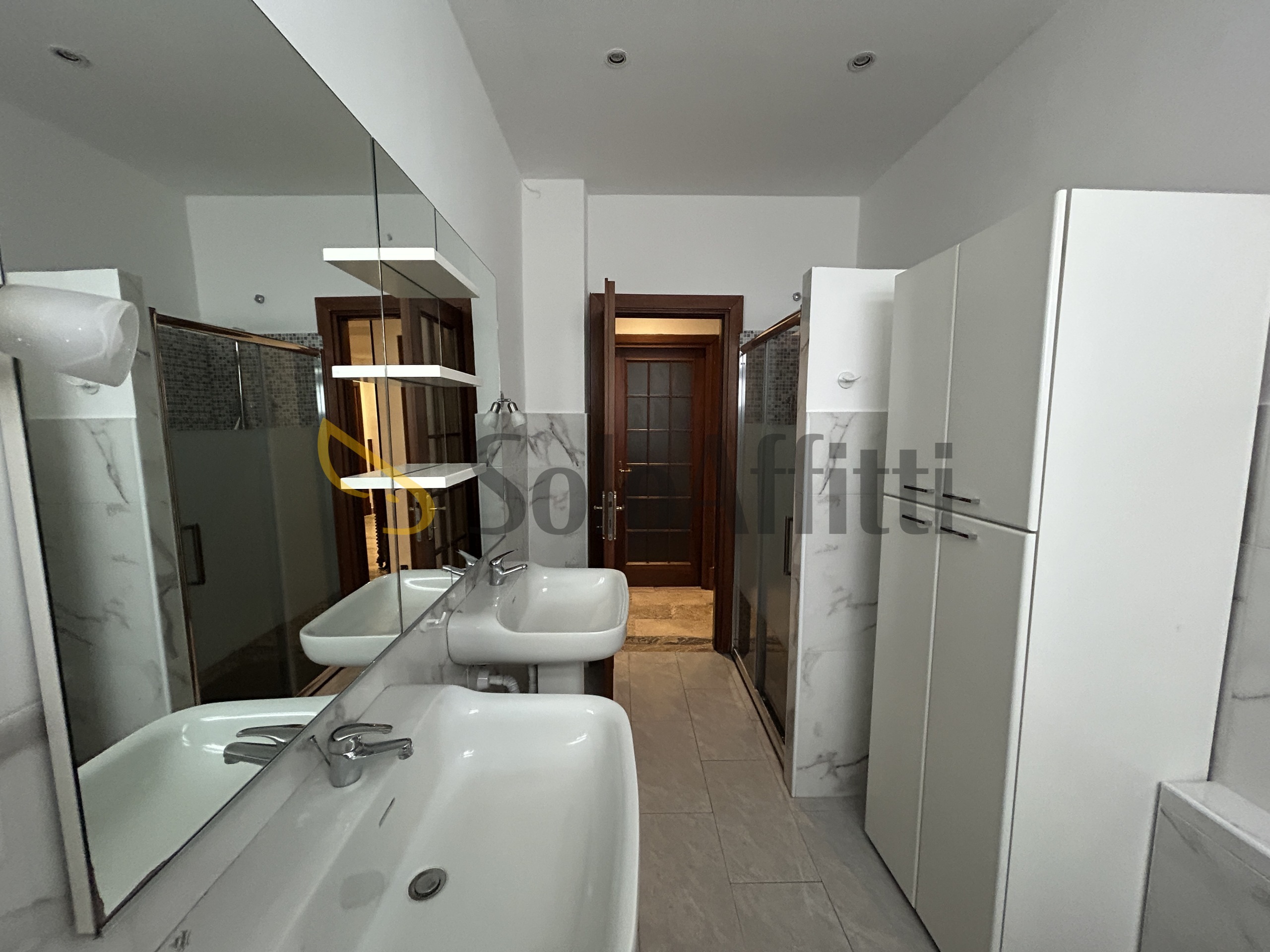 Immagine 14 di Appartamento in affitto  in Strada del Cantello 3 a Torino