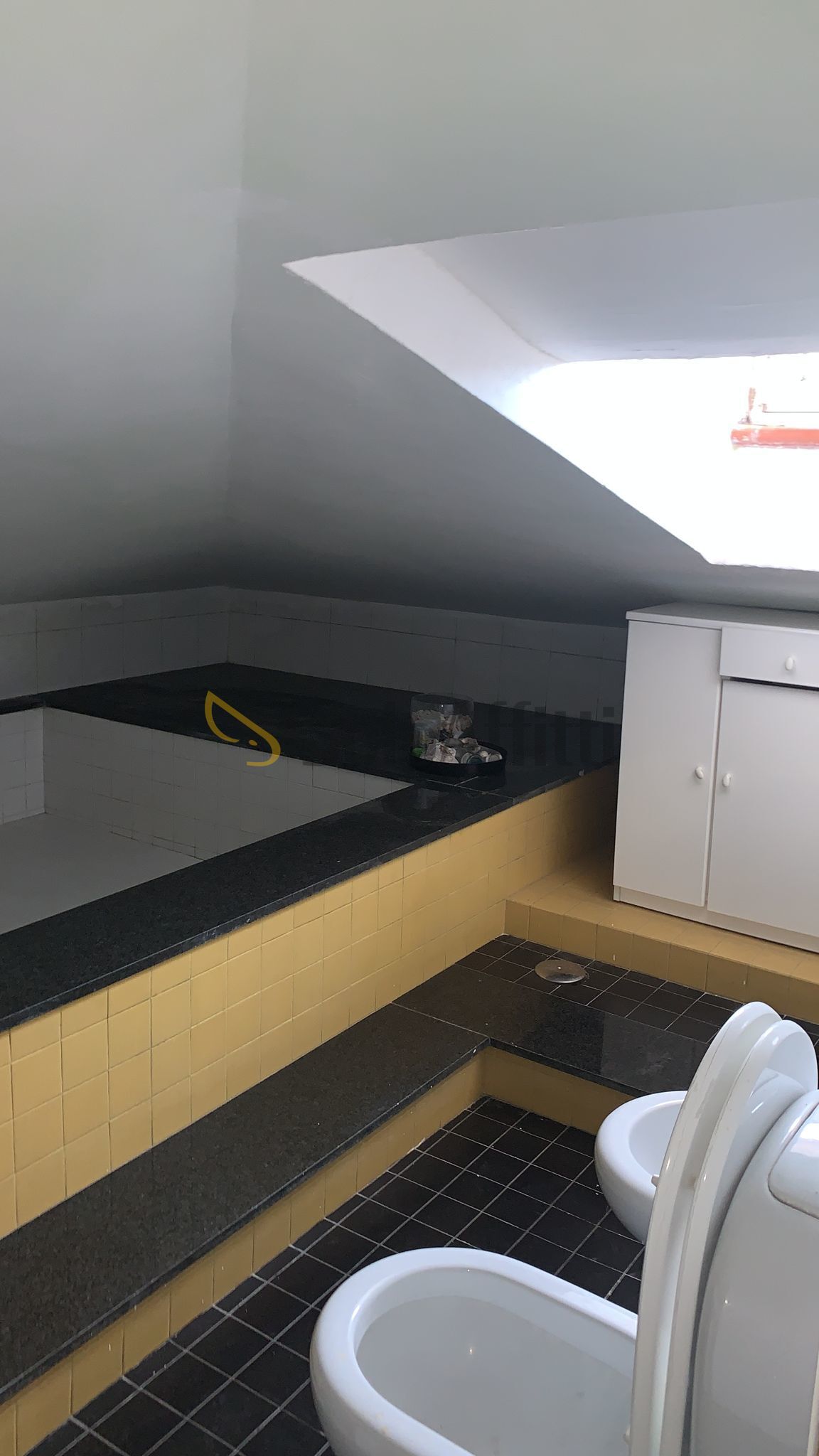 Immagine 11 di Mansarda in affitto  a Taormina