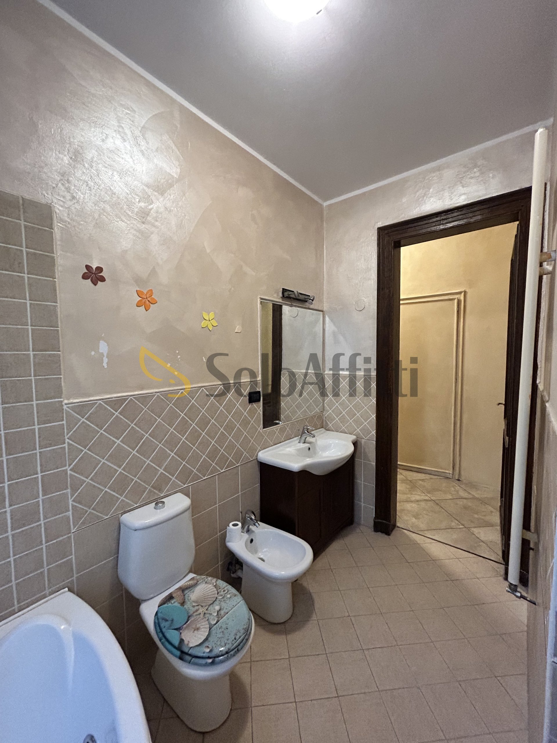 Immagine 14 di Trilocale in affitto  a Torino