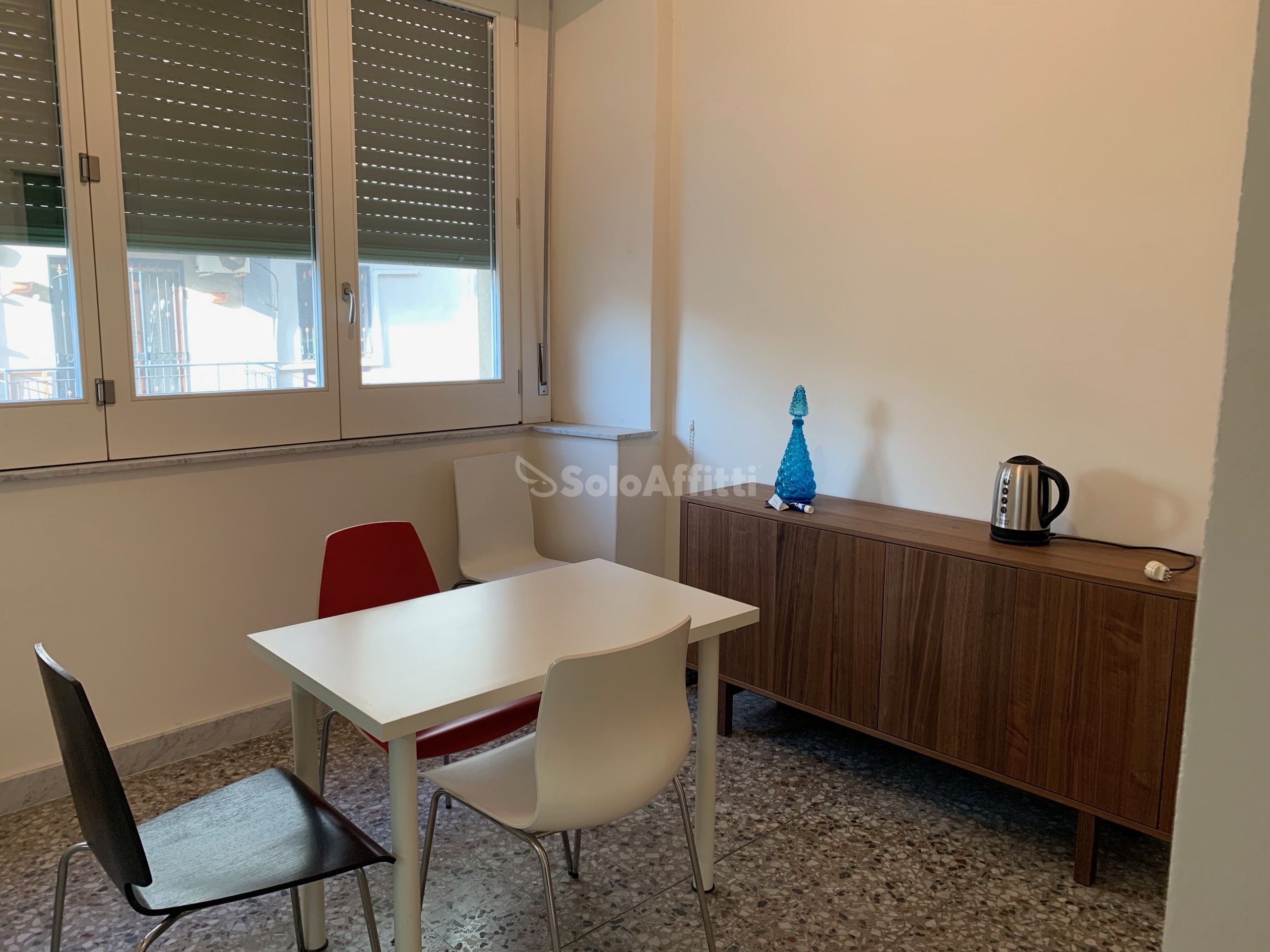 Immagine 24 di Bilocale in affitto  a Catania