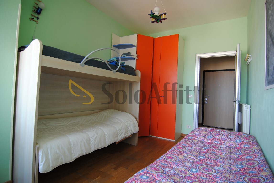 Immagine 9 di Quadrilocale in affitto  a Livorno