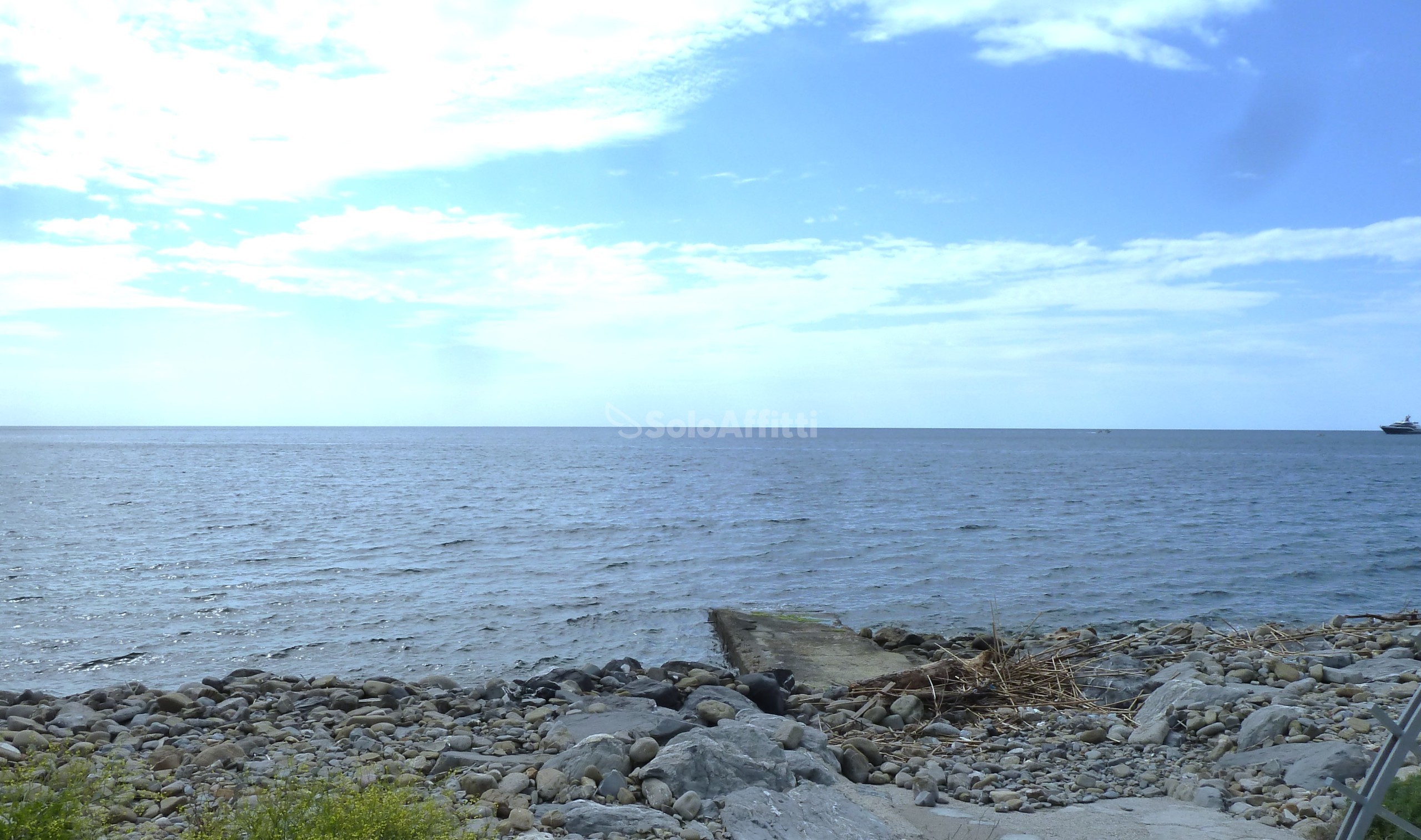 Immagine 24 di Trilocale in affitto  in Corso Felice Cavallotti 340 a San Remo