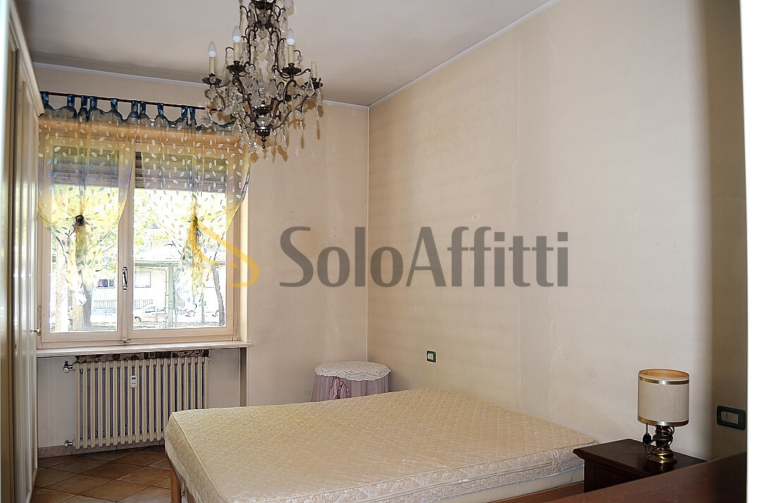 Immagine 20 di Bilocale in affitto  in CORSO TARANTO 208 a Torino