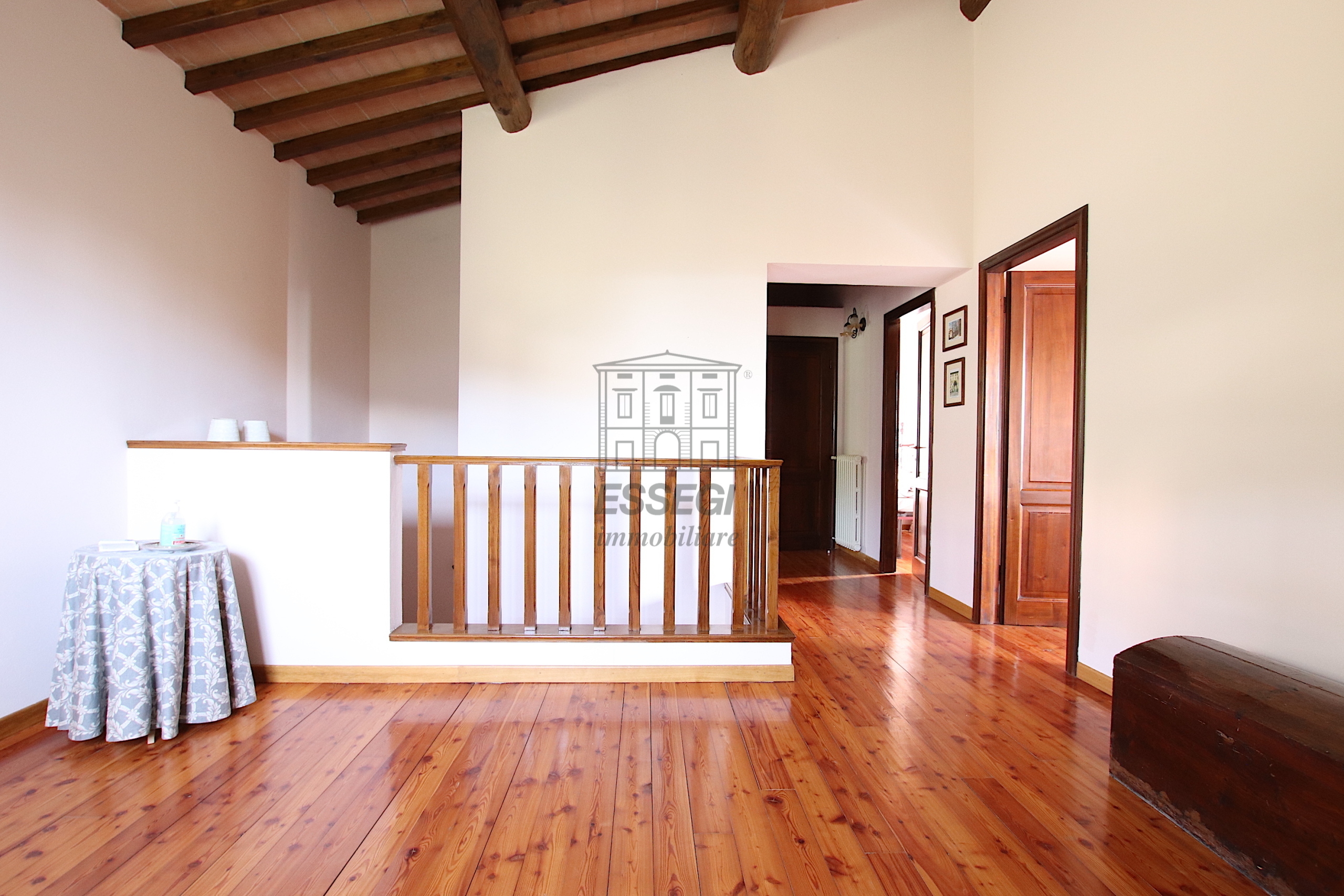 Immagine 22 di Bed & Breakfast in vendita  in Via San Gemma Galgani 4 a Pescaglia