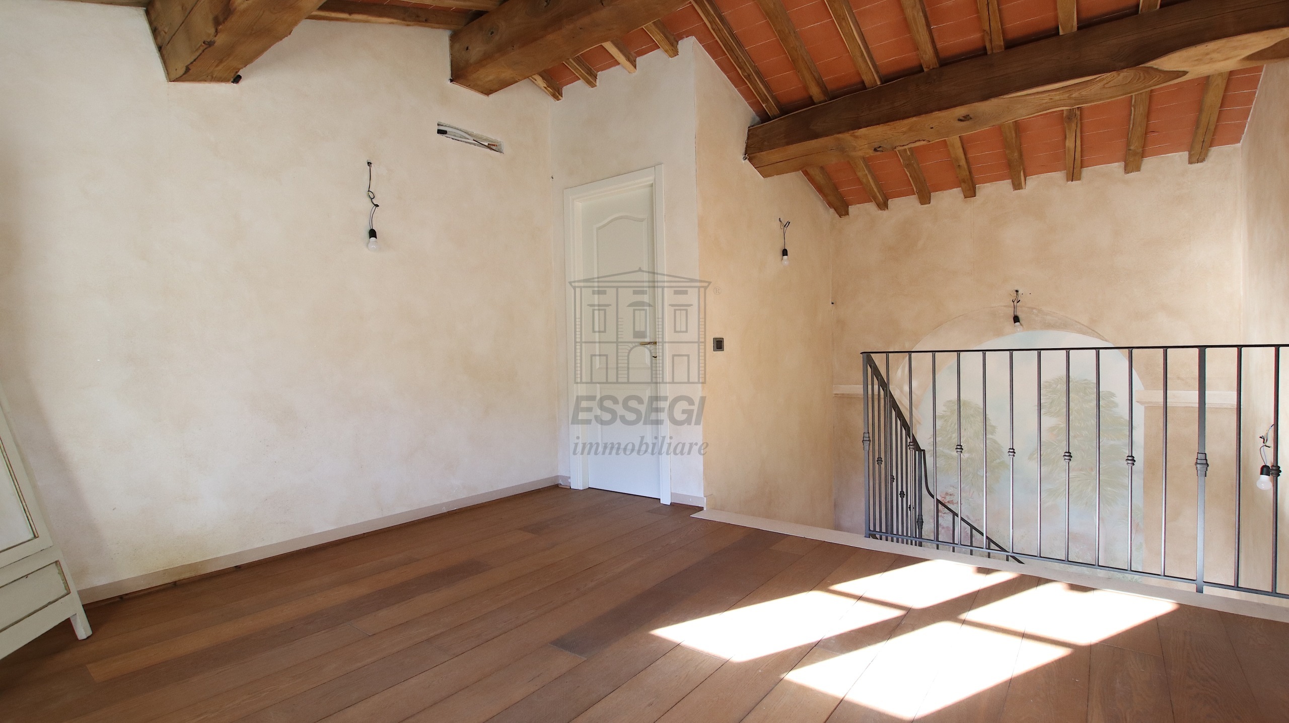 Immagine 19 di Rustico / casale in vendita  in Via Milano 12 a Capannori