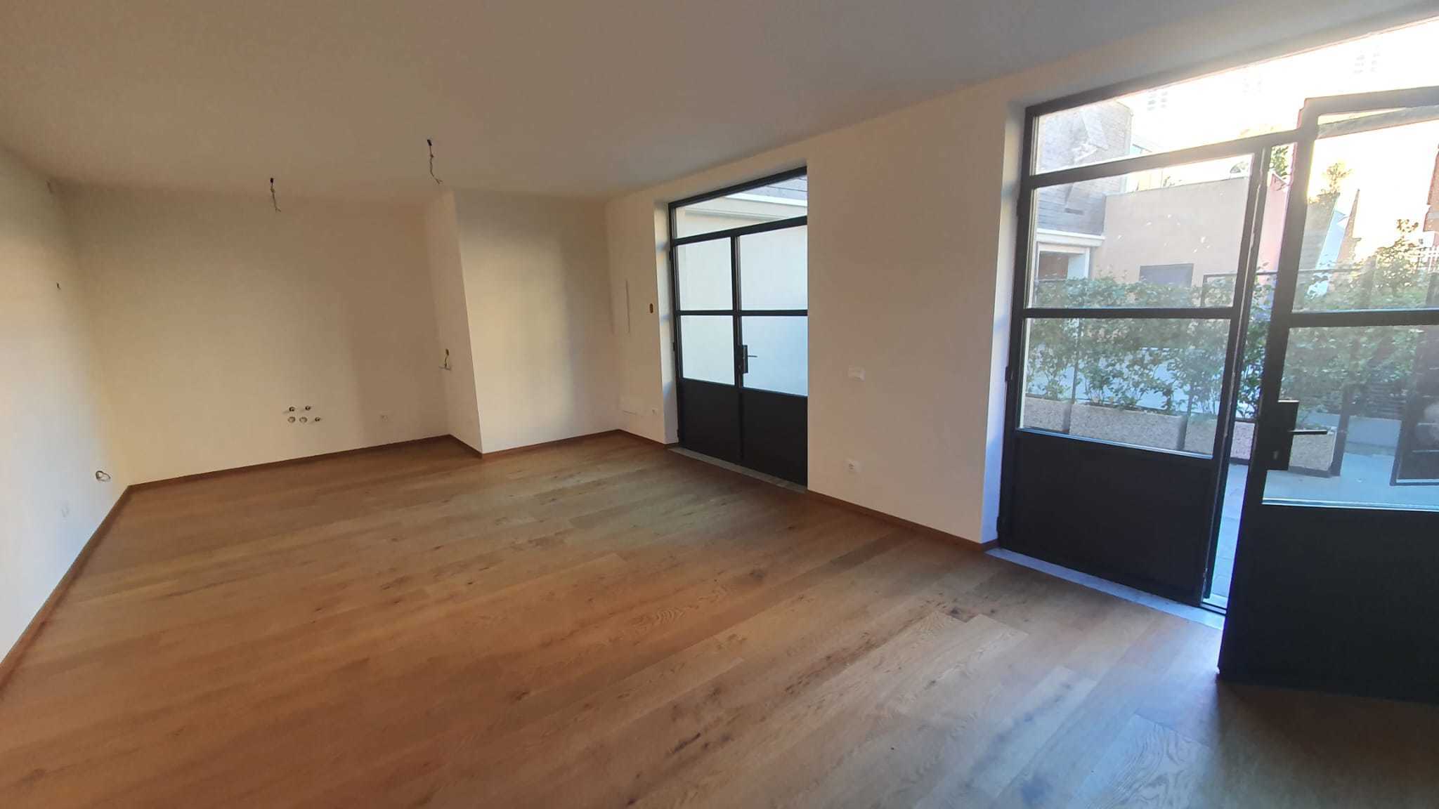 Immagine 35 di Quadrilocale in vendita  a Sarzana