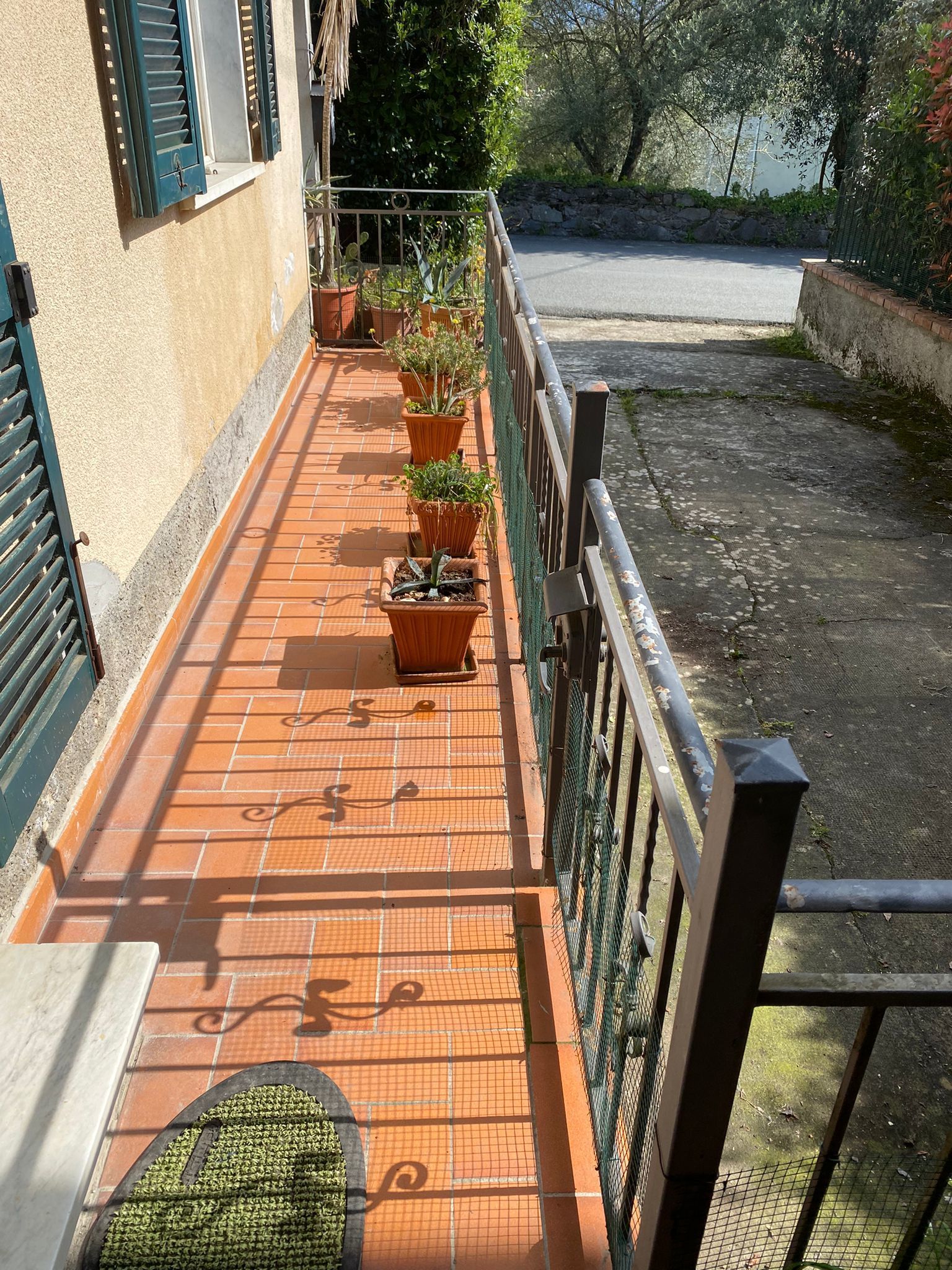 Immagine 7 di Porzione di casa in vendita  a Ameglia