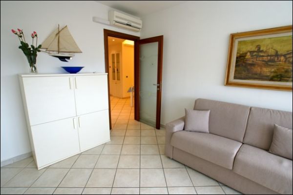 Immagine 3 di Trilocale in vendita  a Lerici