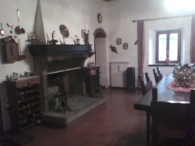 Immagine 12 di Pentalocale in vendita  in Via Verna a Chitignano