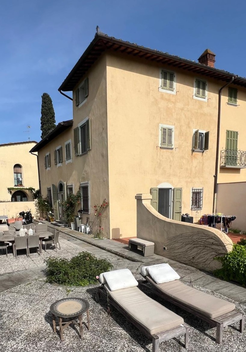 Immagine 3 di Porzione di casa in vendita  in Via di Vingone a Scandicci