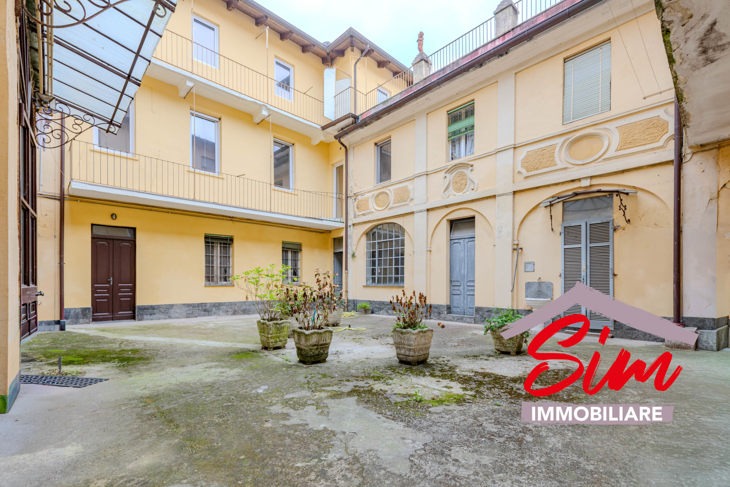 Immagine 15 di Bilocale in affitto  in Corso Cavour snc a Trino Vercellese